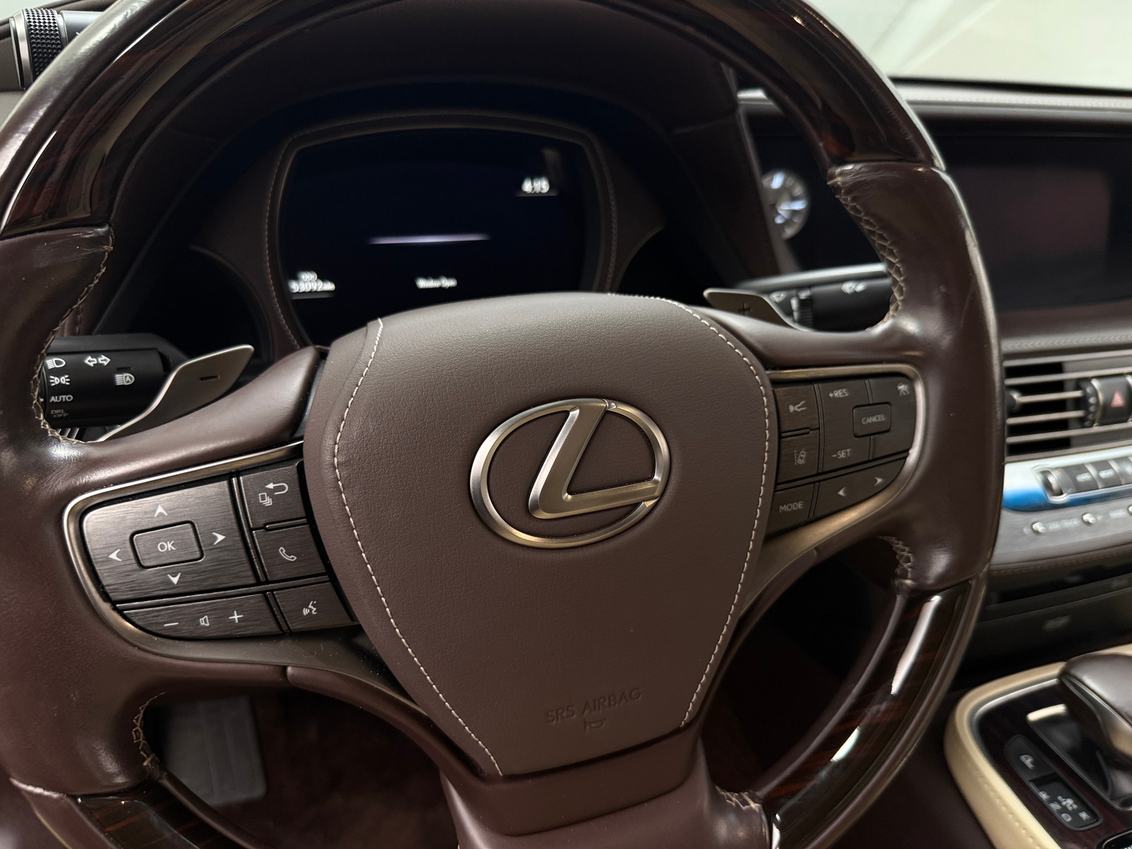 Thumbnail: 2018 Lexus LS - 5