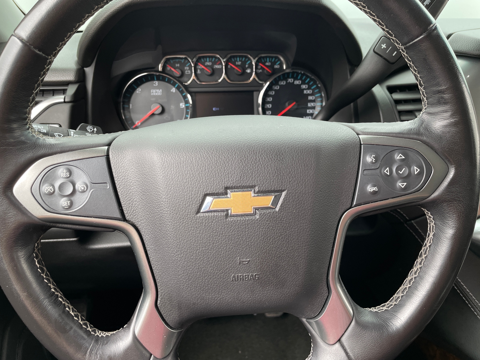 Thumbnail: 2018 Chevrolet Tahoe - 5