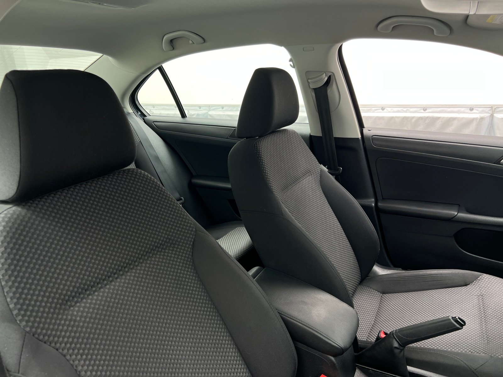 Thumbnail: 2014 Volkswagen Jetta - 2