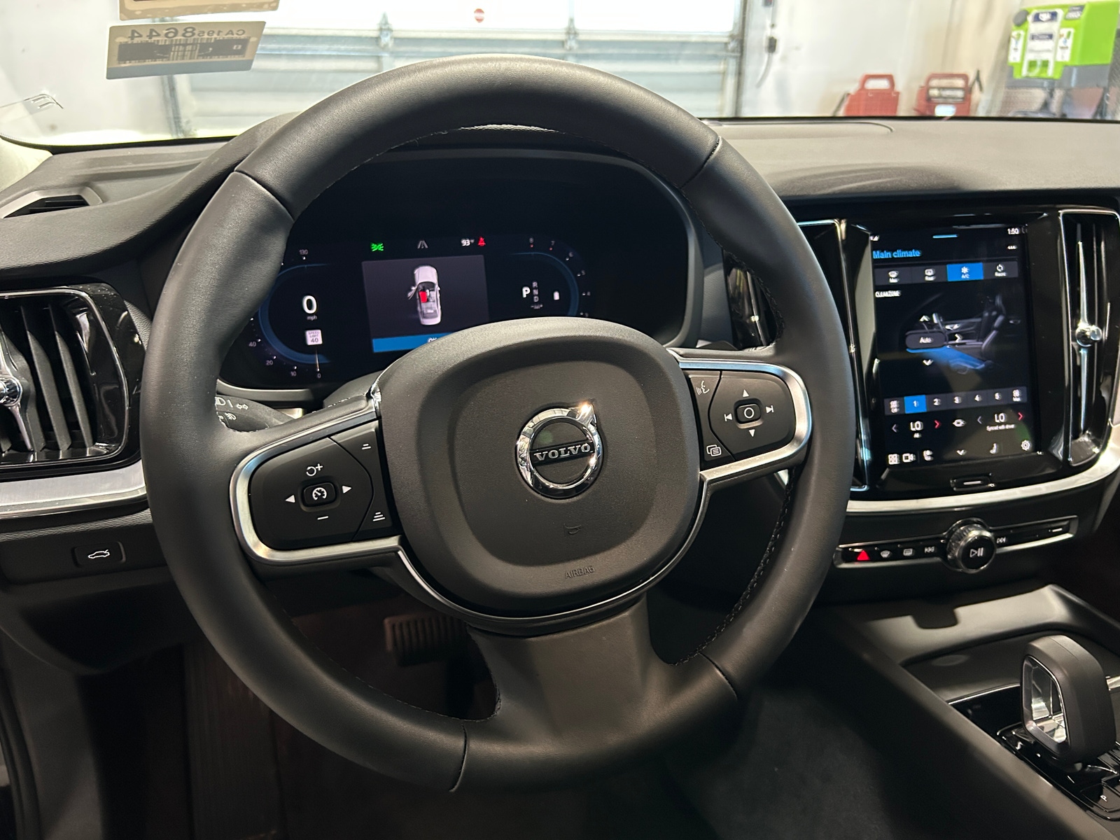 Thumbnail: 2025 Volvo S60 - 5