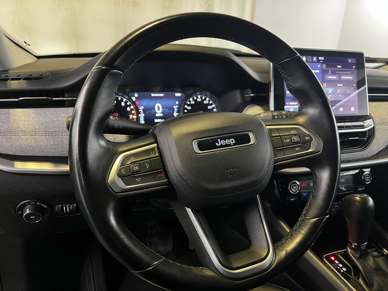 Thumbnail: 2022 Jeep Compass - 4