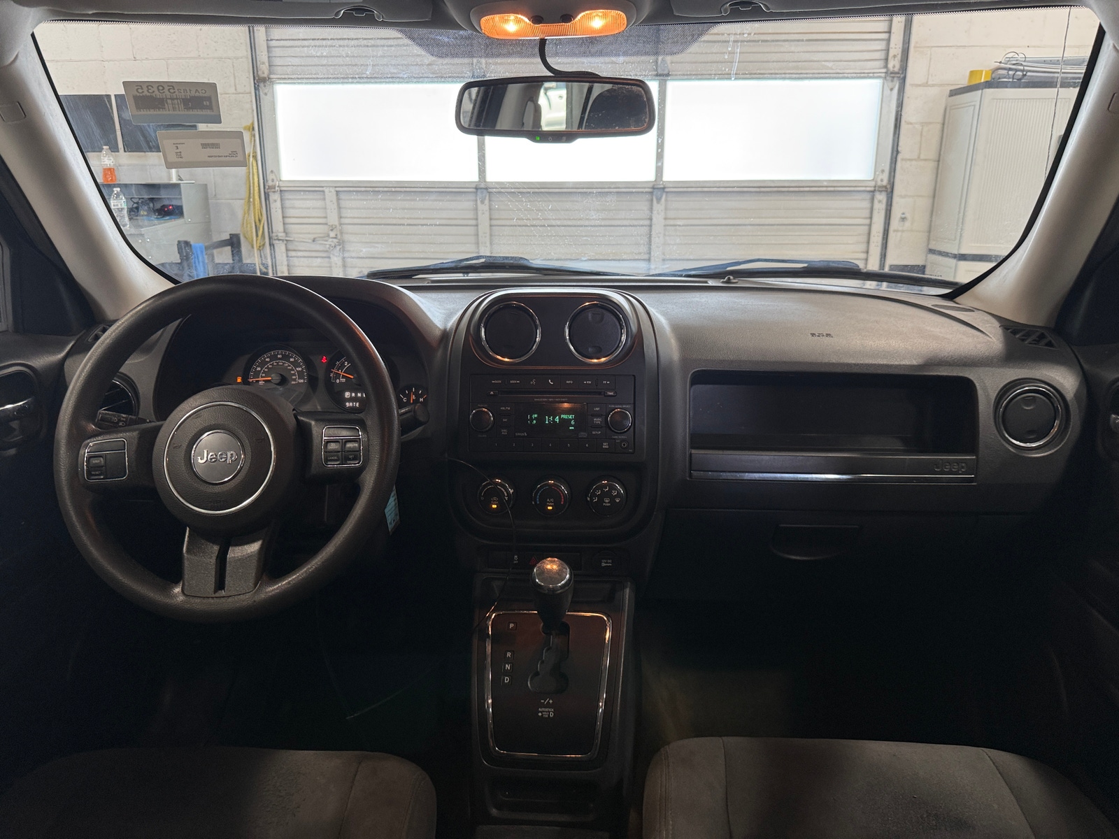 Thumbnail: 2017 Jeep Patriot - 3