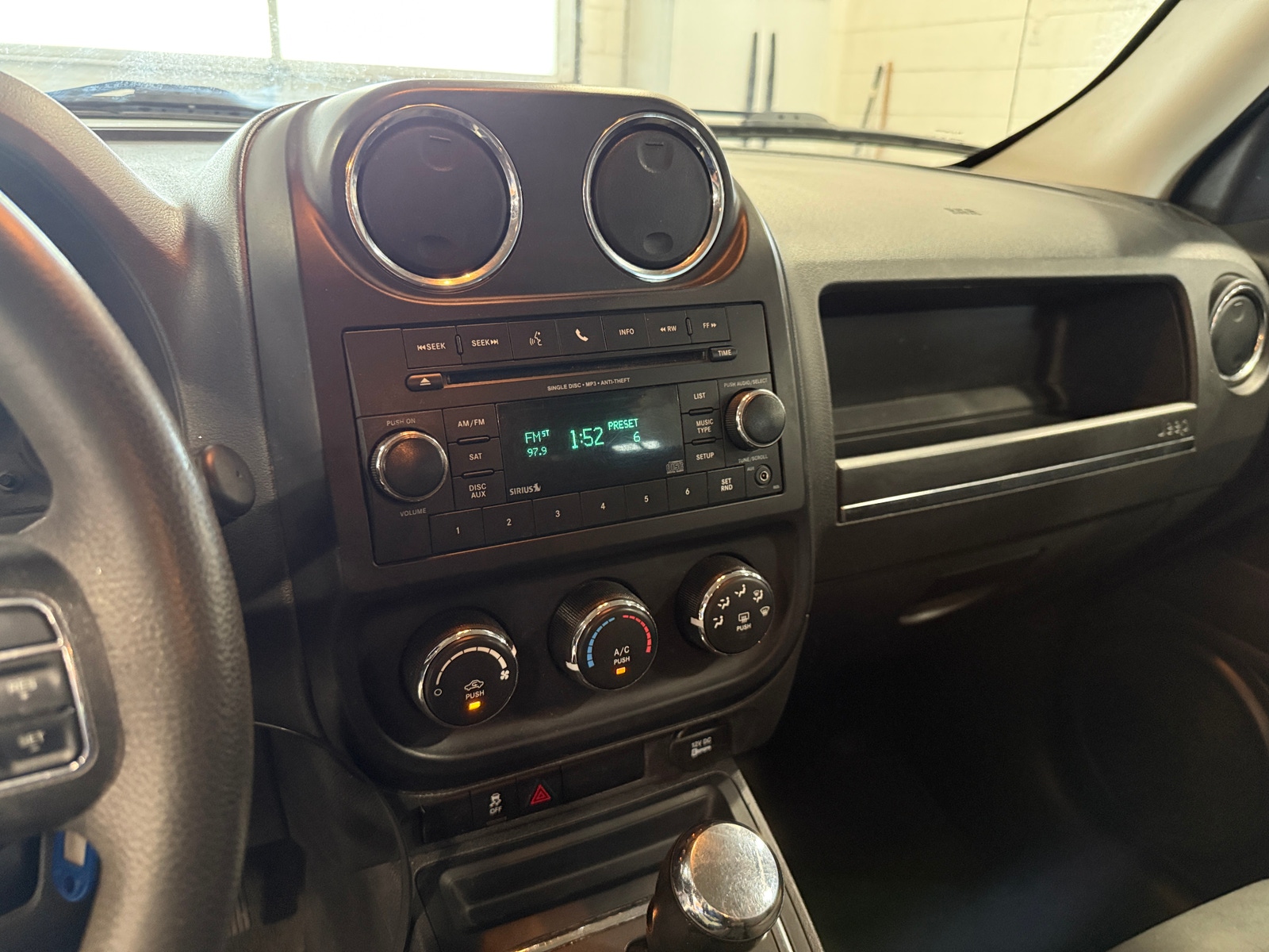 Thumbnail: 2017 Jeep Patriot - 4