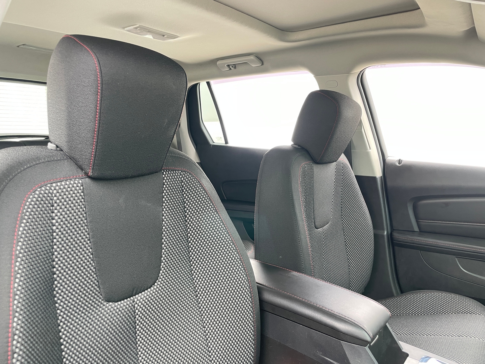 Thumbnail: 2015 GMC Terrain - 2