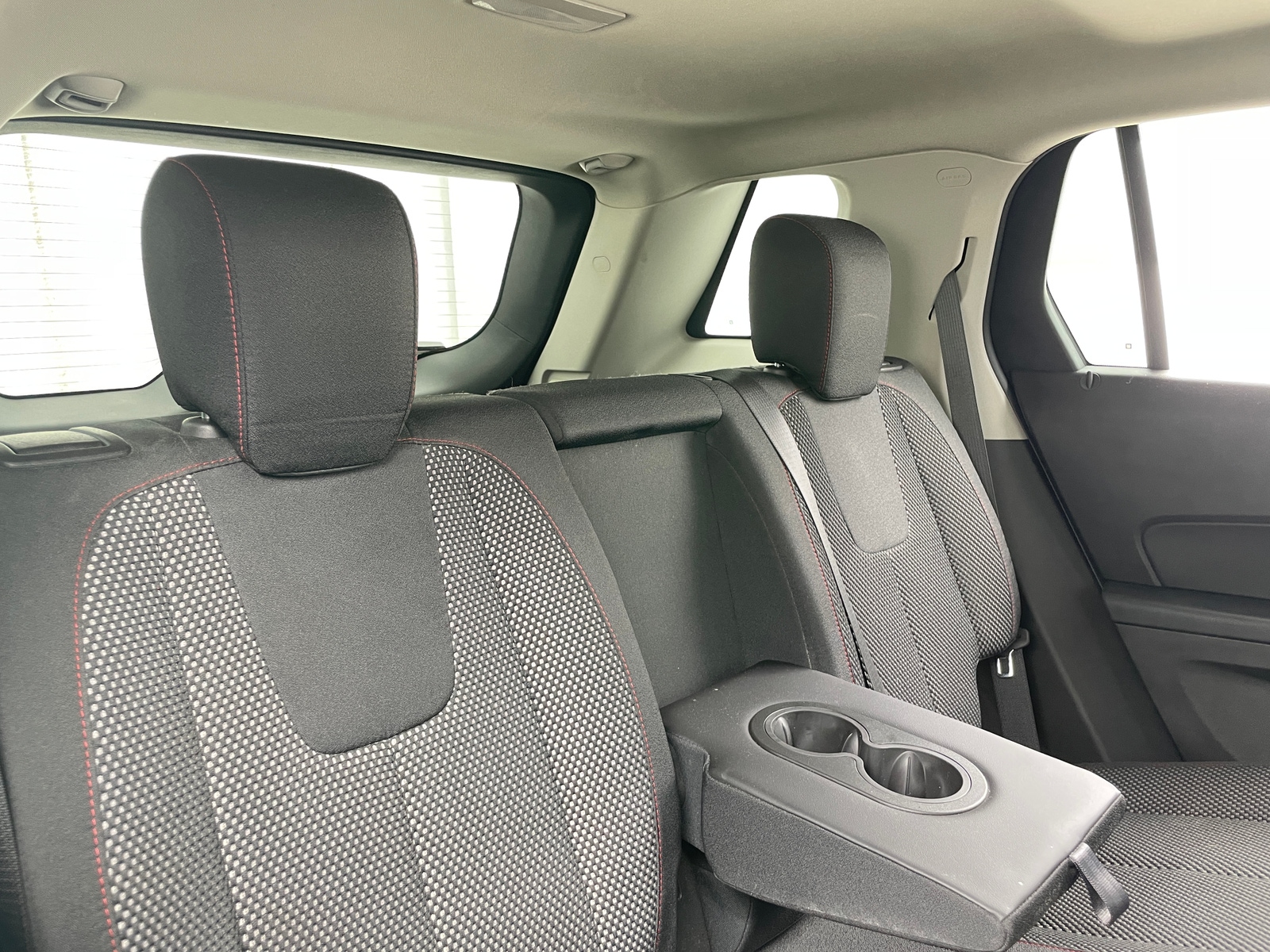 Thumbnail: 2015 GMC Terrain - 6