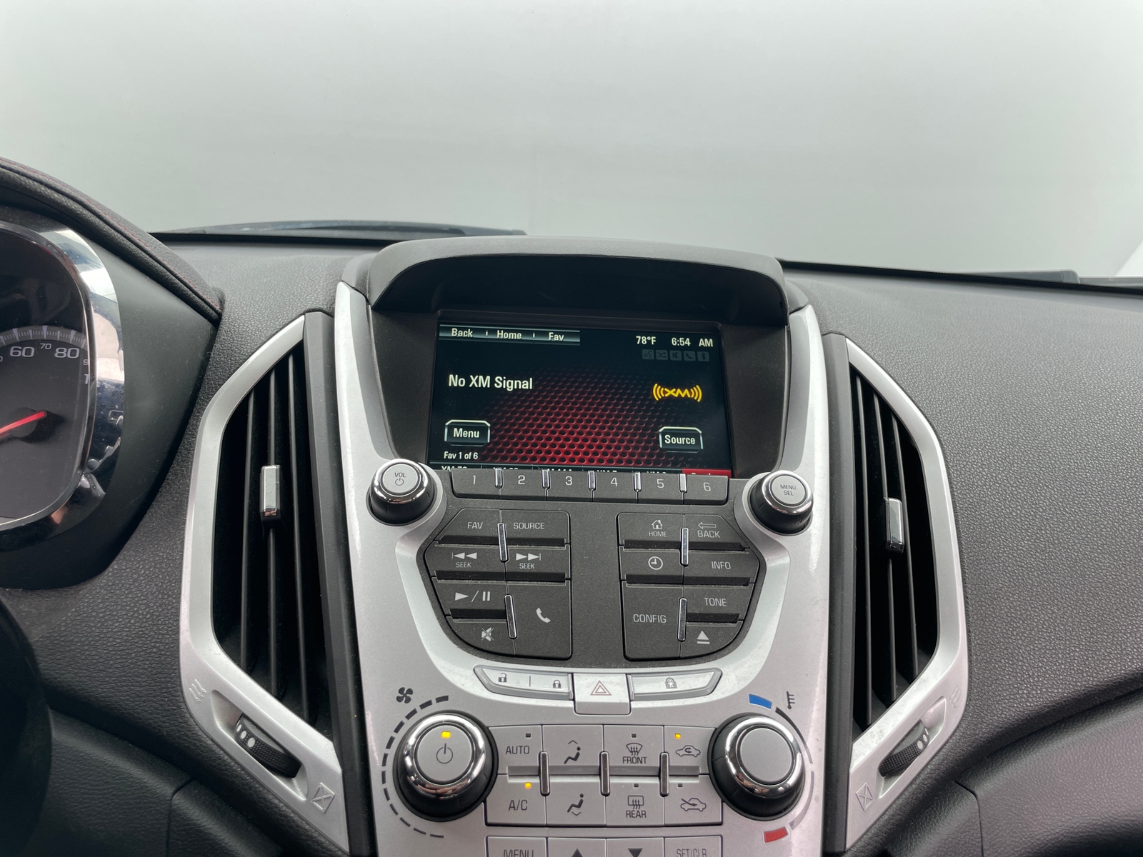 Thumbnail: 2015 GMC Terrain - 4