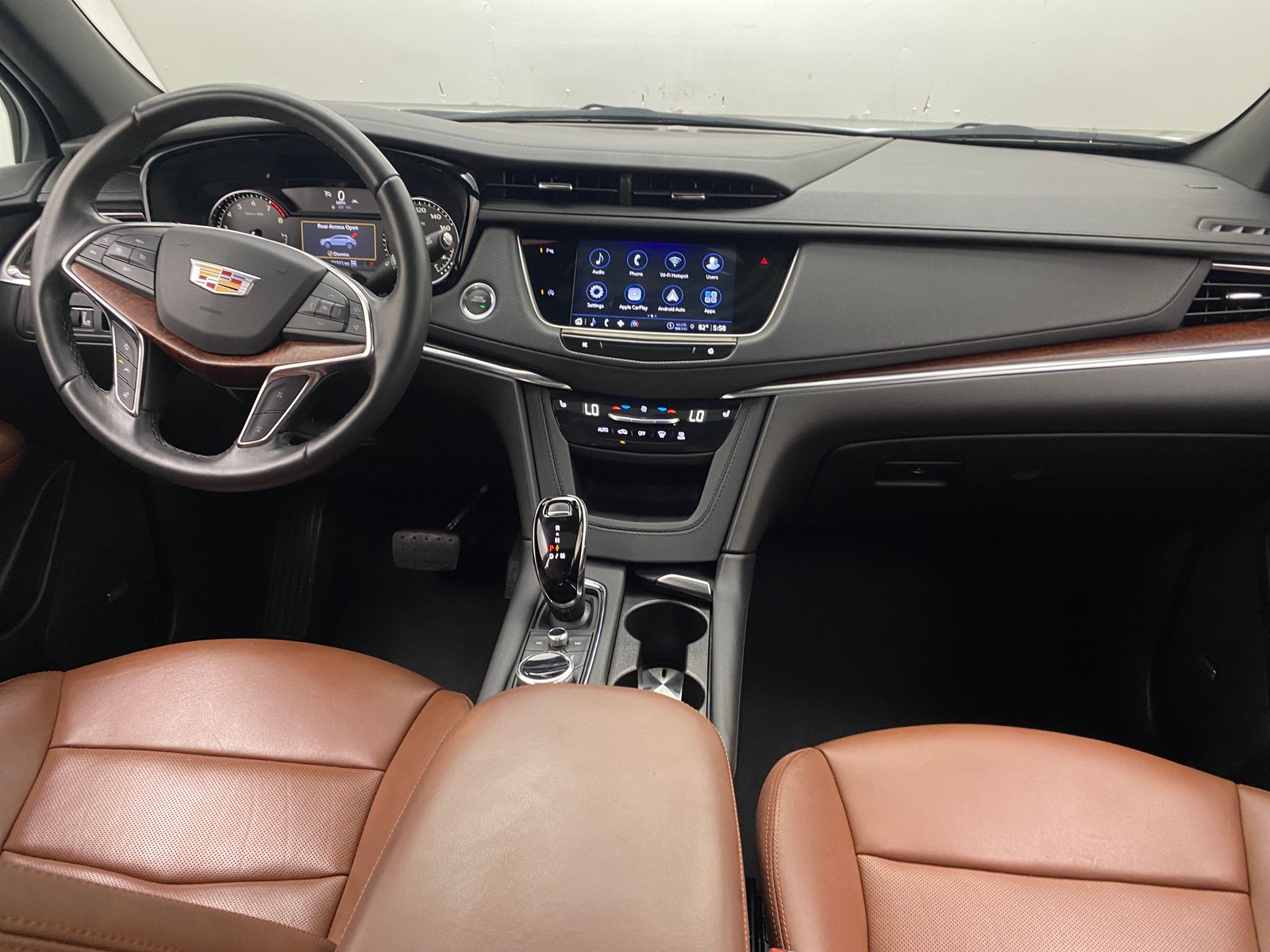 Thumbnail: 2022 Cadillac XT5 - 2