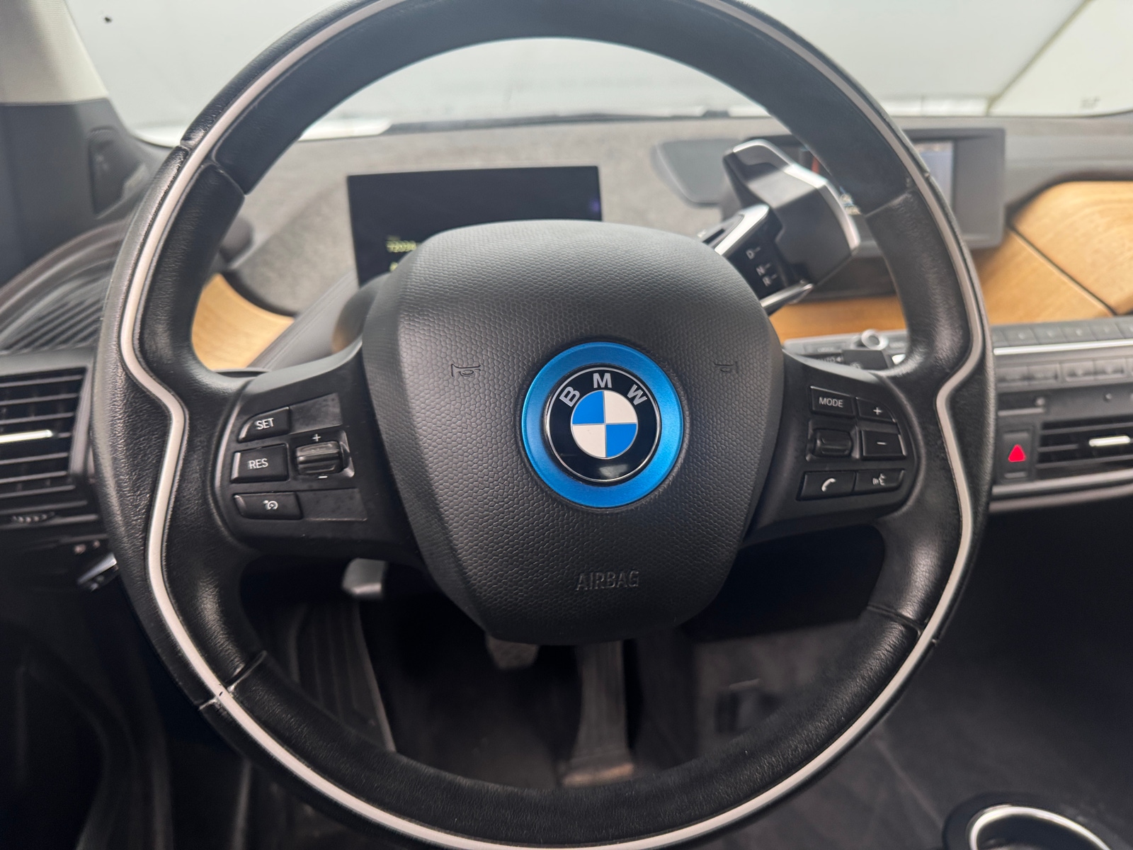 Thumbnail: 2016 BMW i3 - 4