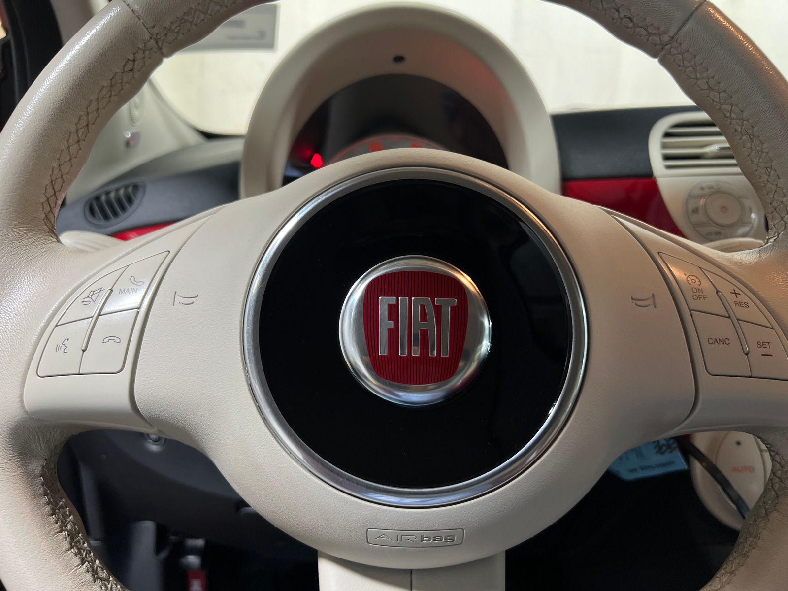 Thumbnail: 2013 Fiat 500 - 4