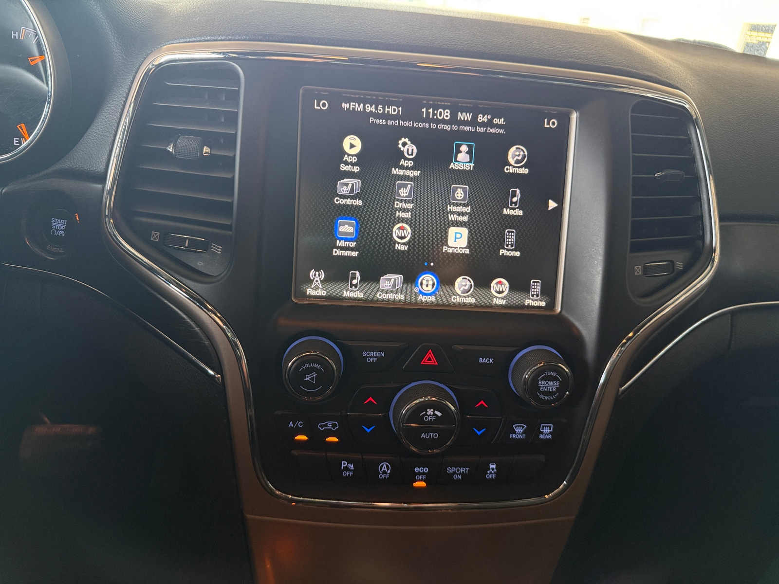 Thumbnail: 2016 Jeep Grand Cherokee - 3