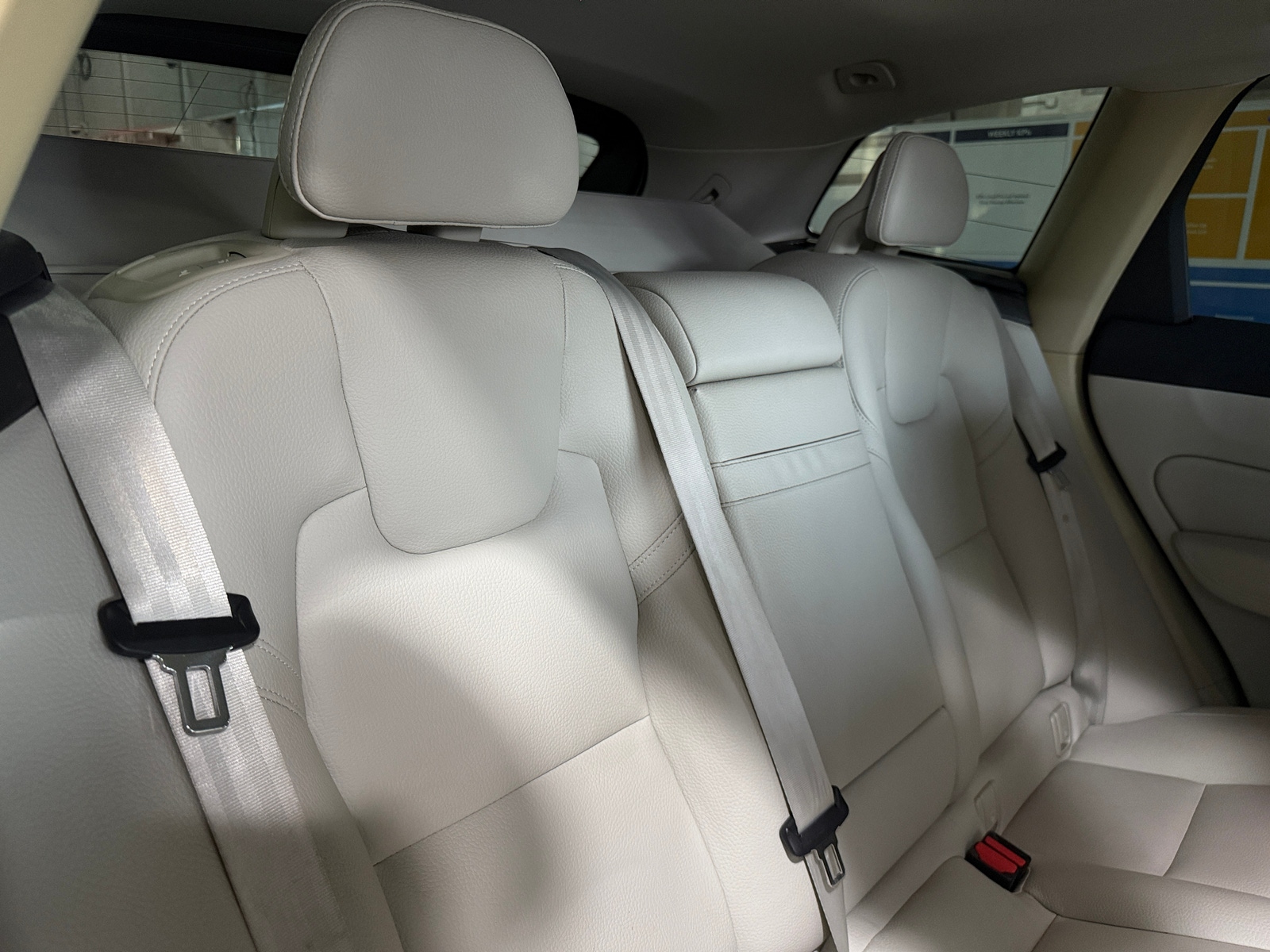 Thumbnail: 2019 Volvo XC60 - 5