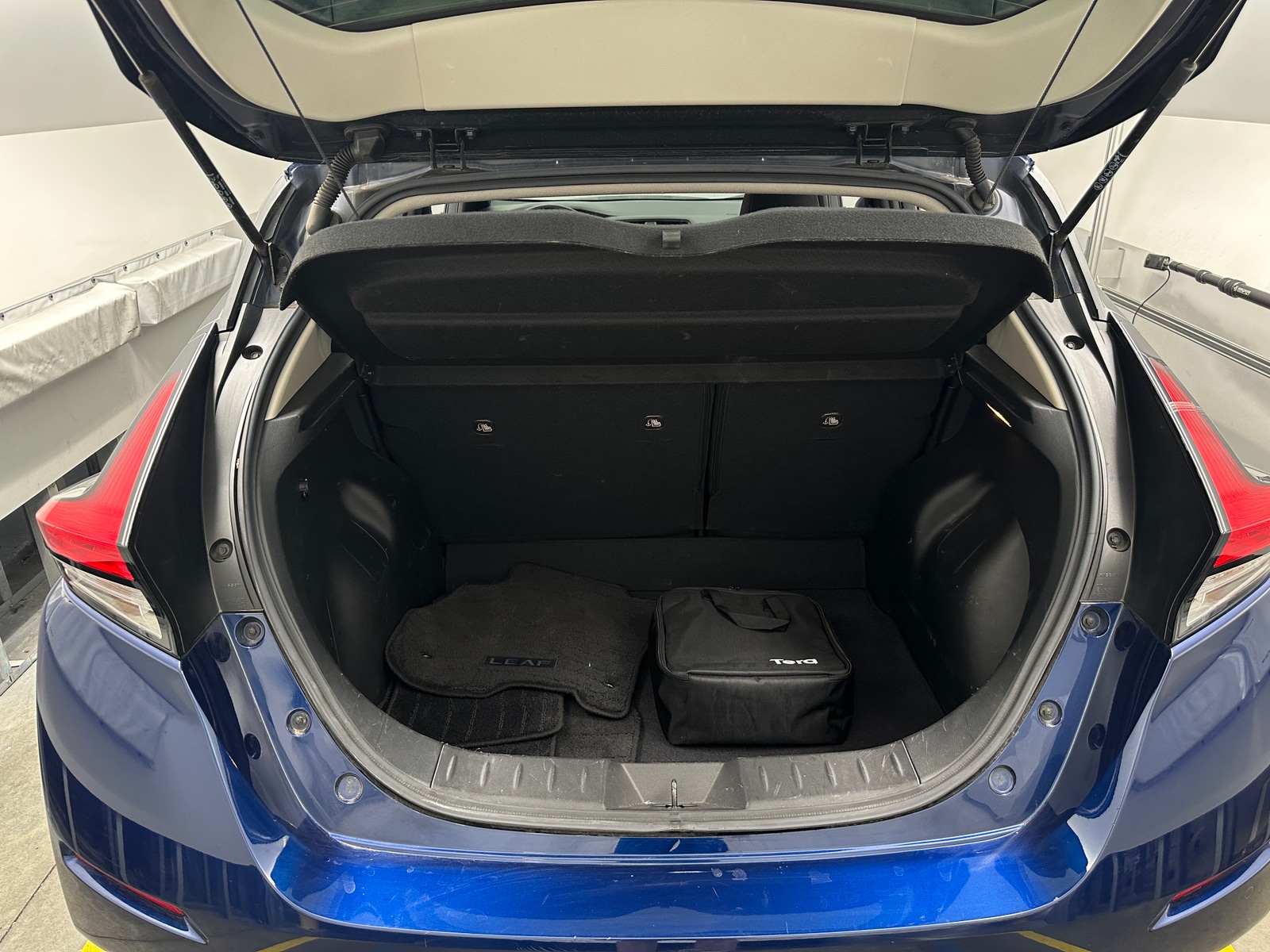 Thumbnail: 2022 Nissan Leaf - 7