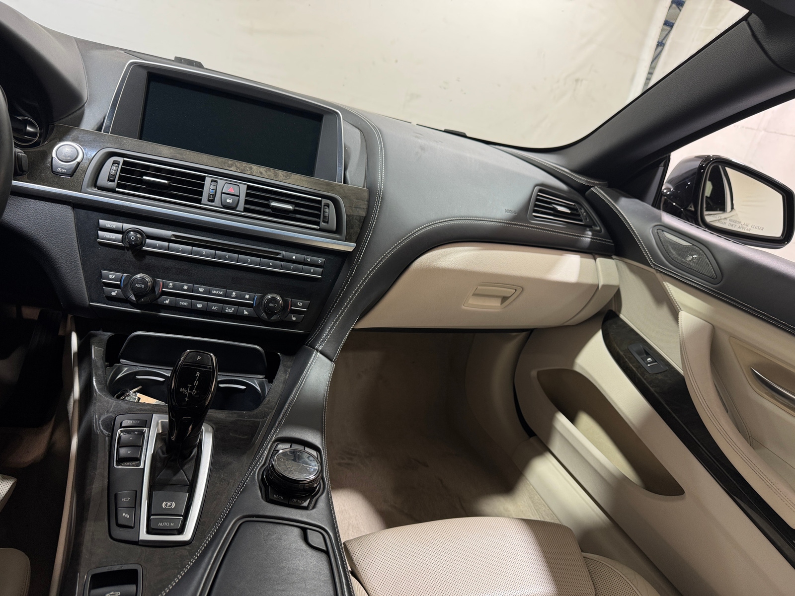 Thumbnail: 2015 BMW 6 Series - 2