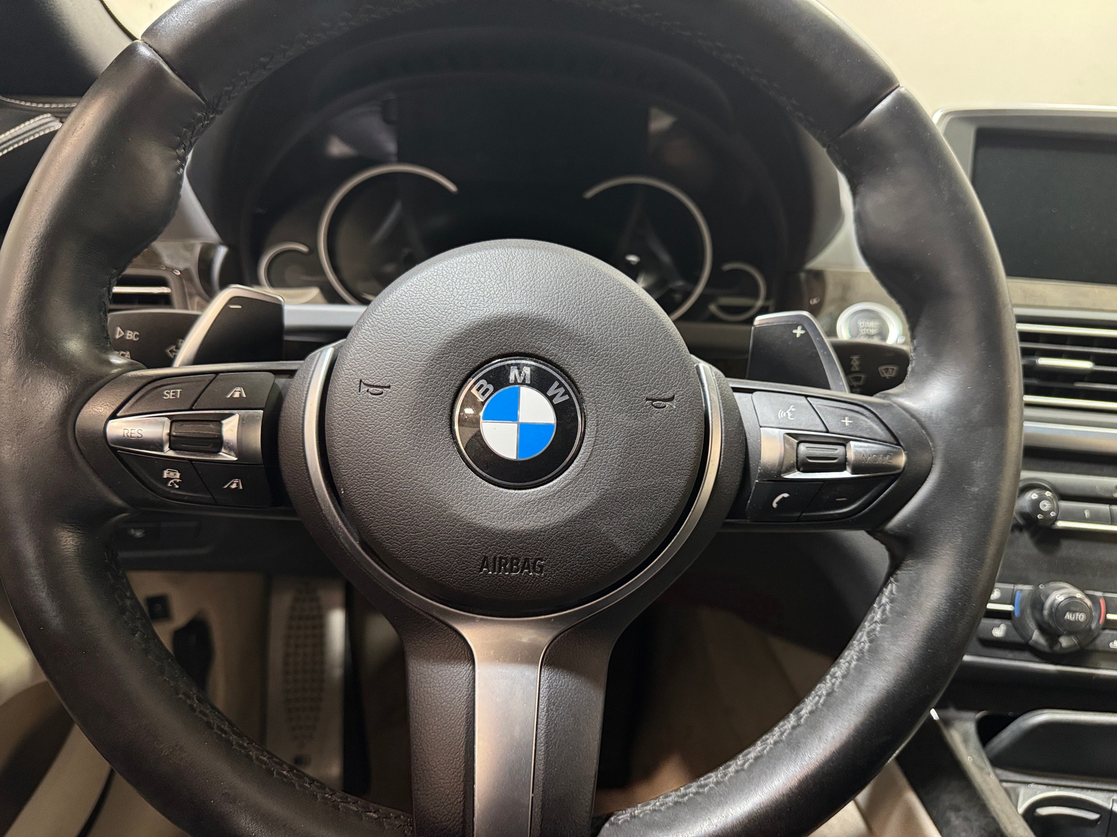 Thumbnail: 2015 BMW 6 Series - 4