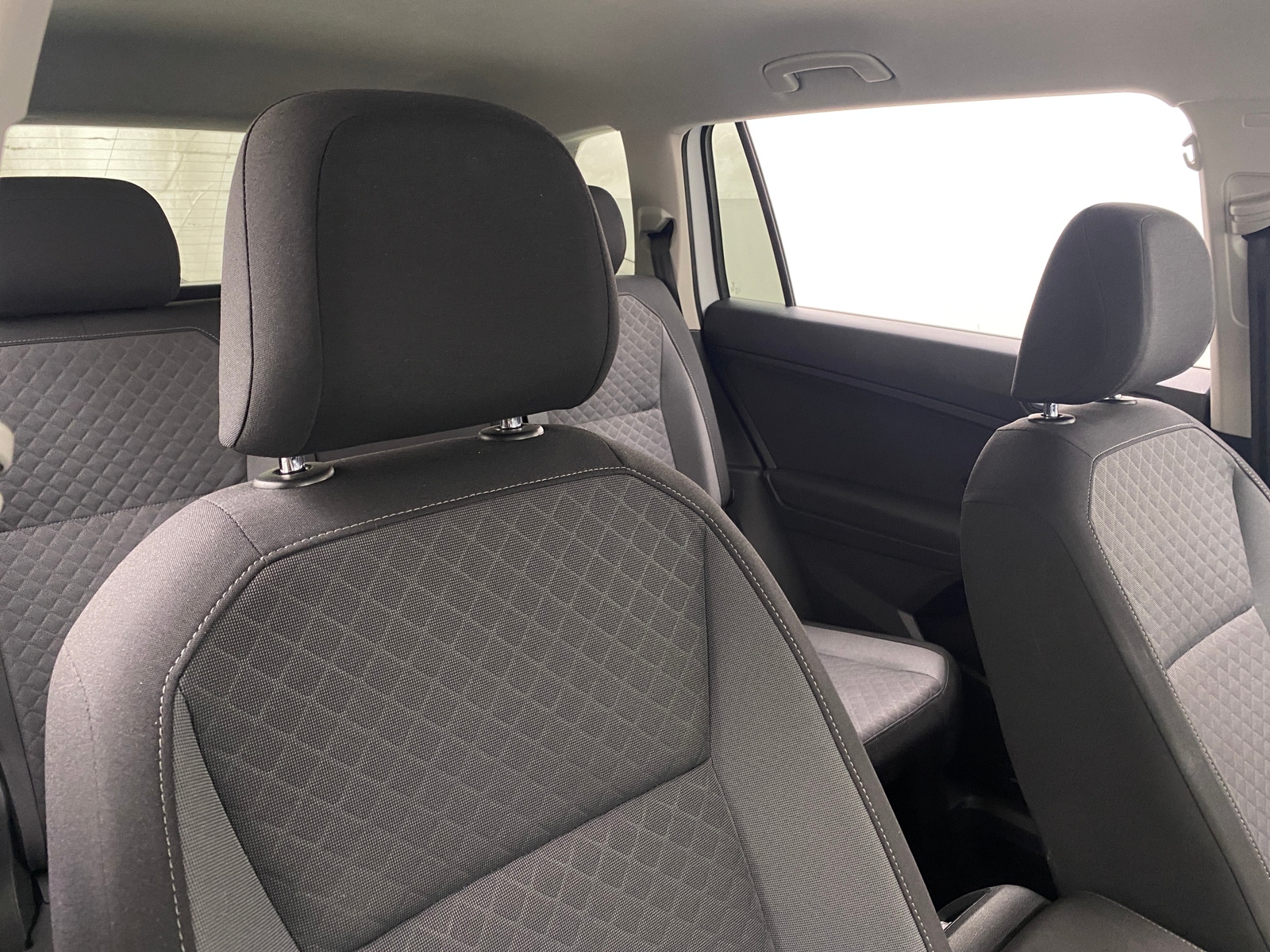 Thumbnail: 2020 Volkswagen Tiguan - 2