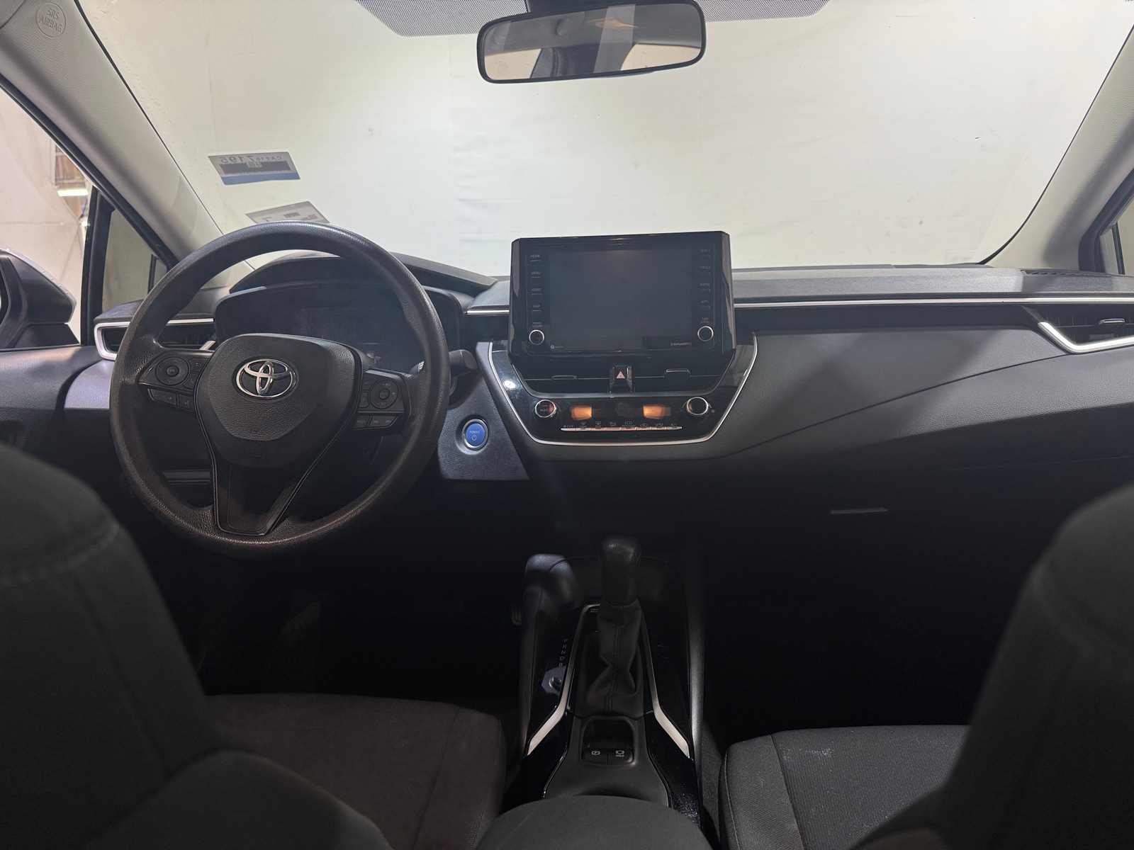 Thumbnail: 2022 Toyota Corolla - 3