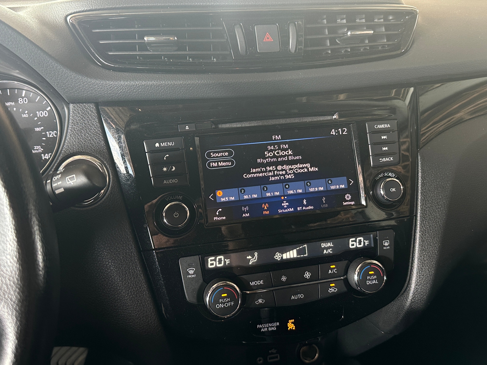 Thumbnail: 2022 Nissan Rogue Sport - 4