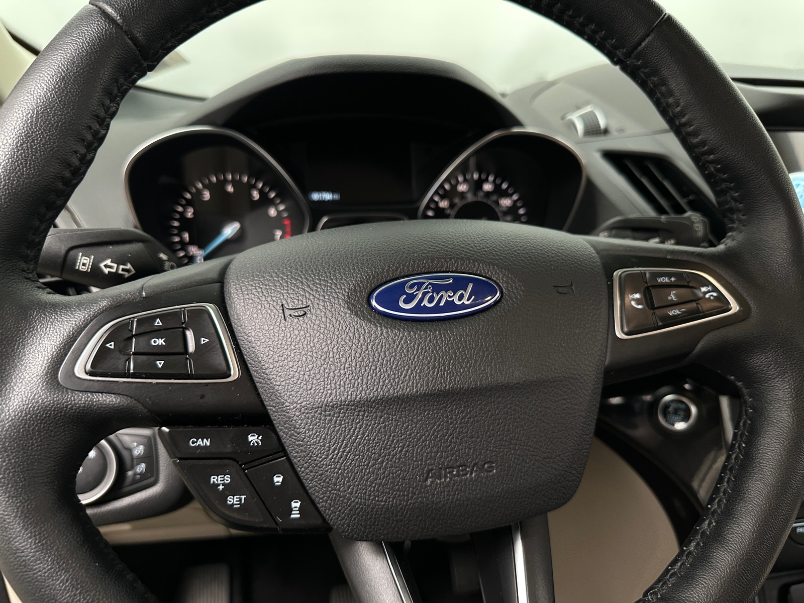Thumbnail: 2018 Ford Escape - 4