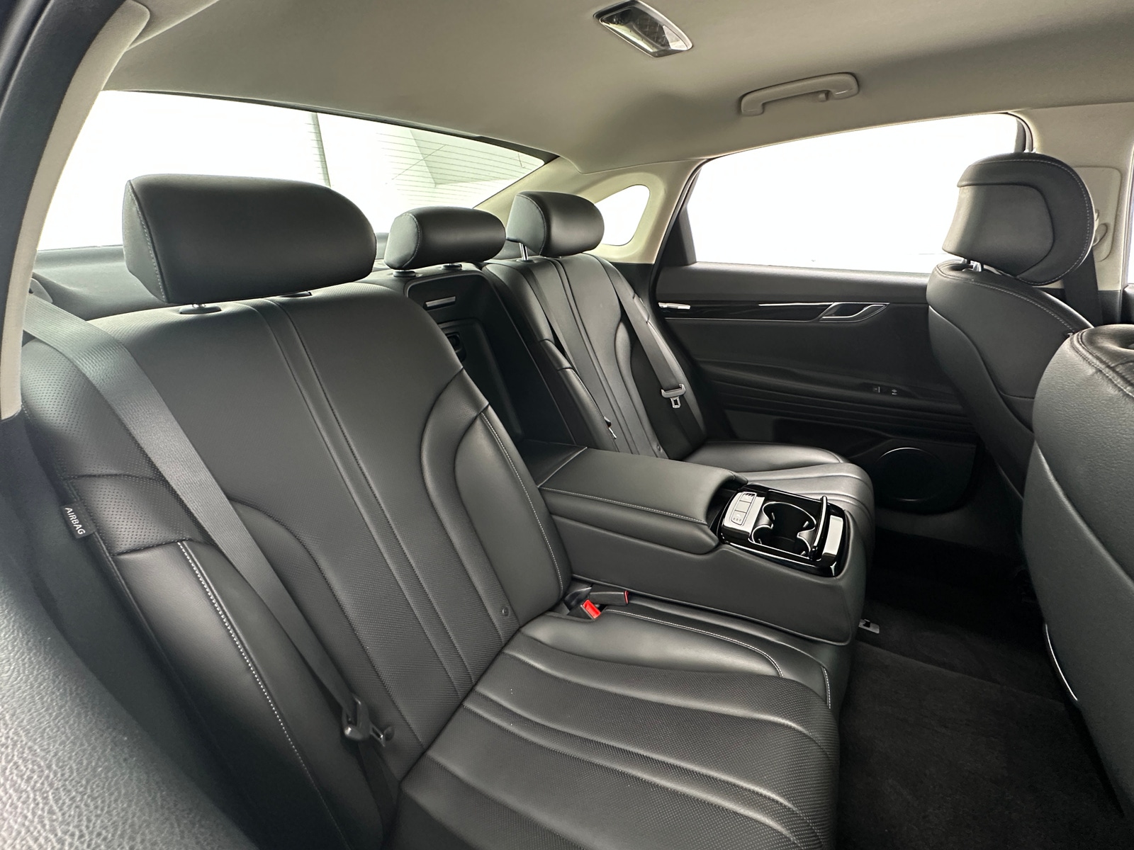 Thumbnail: 2024 Genesis G80 - 5