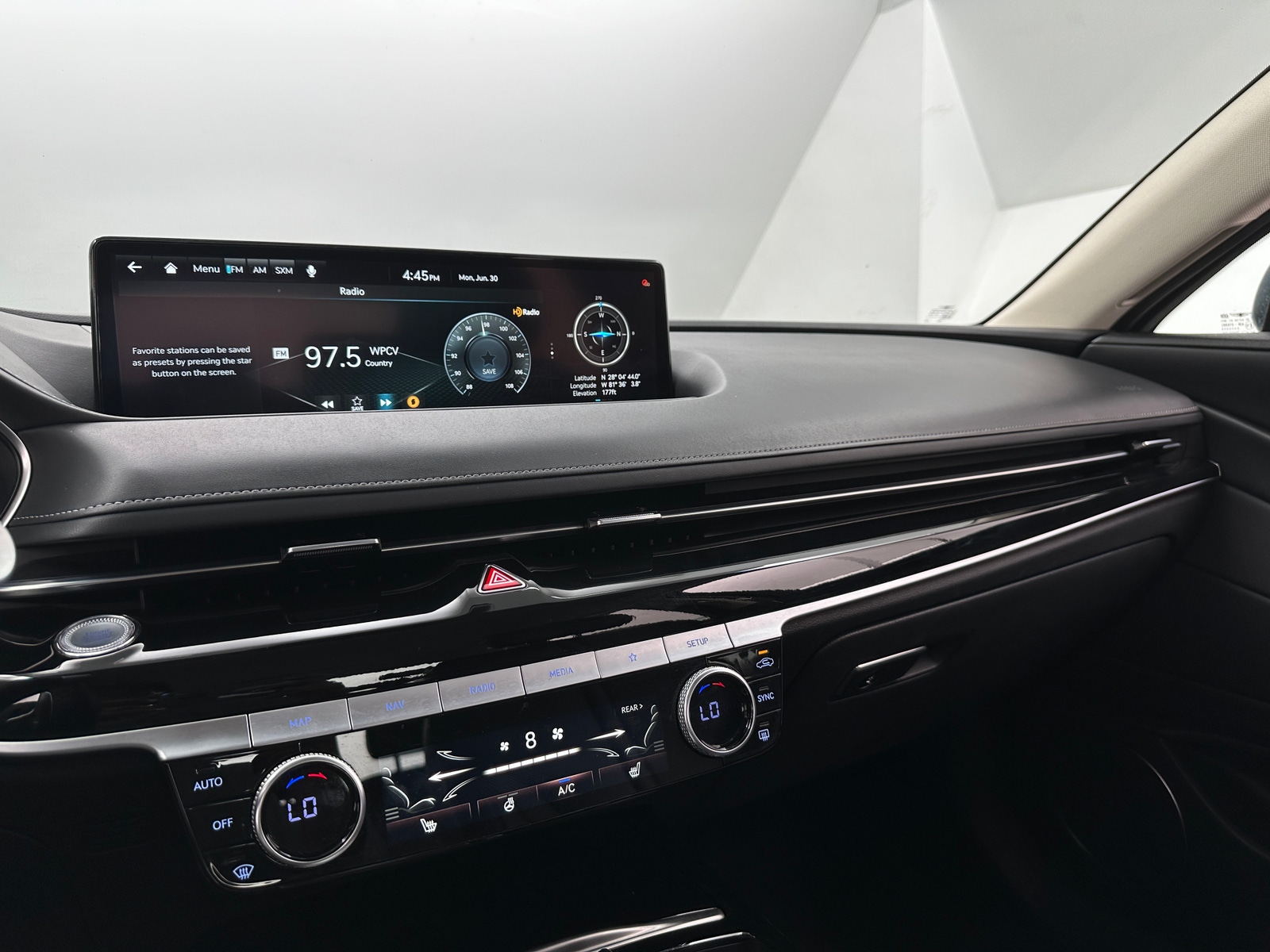Thumbnail: 2024 Genesis G80 - 3