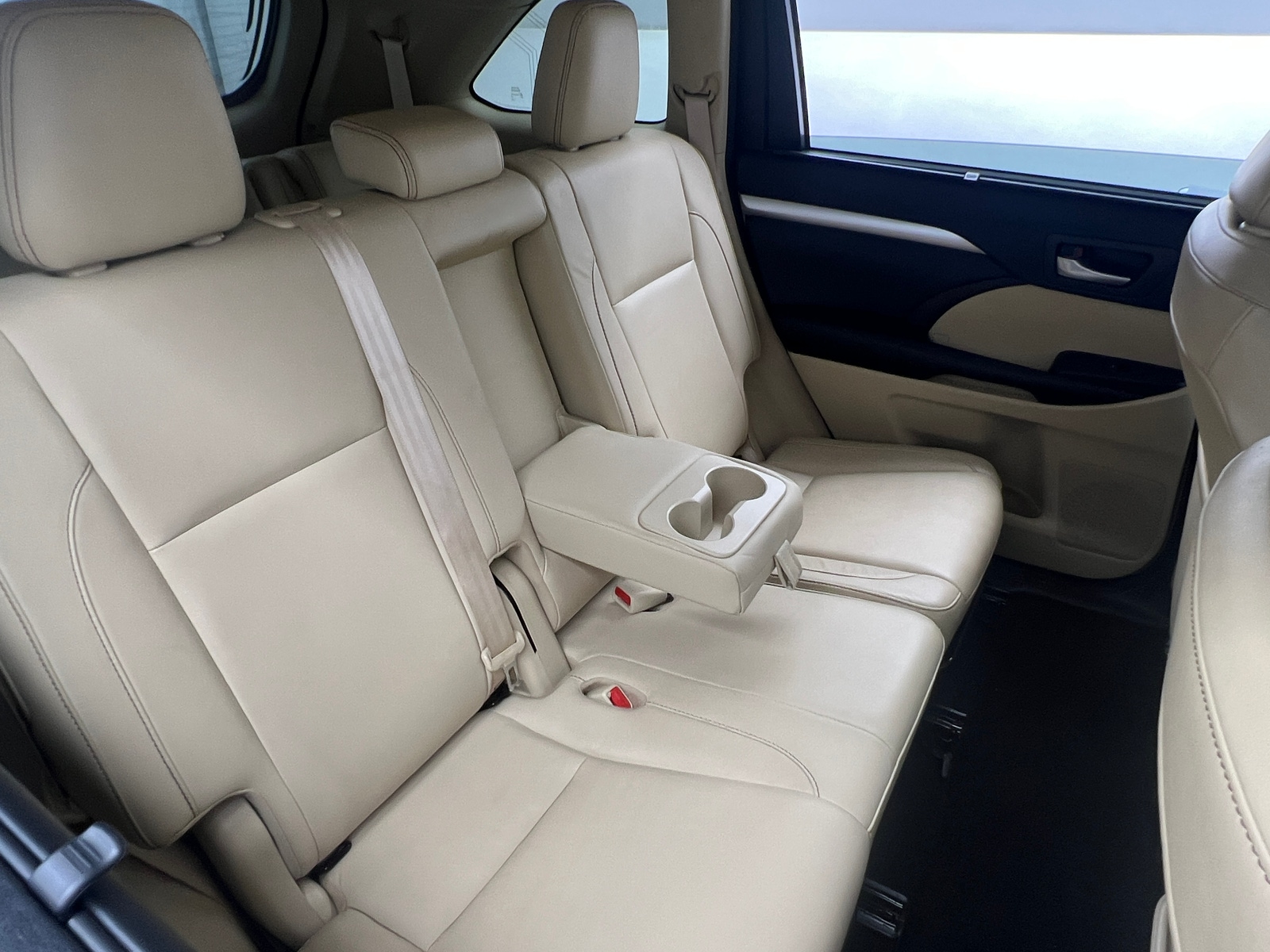 Thumbnail: 2018 Toyota Highlander - 5