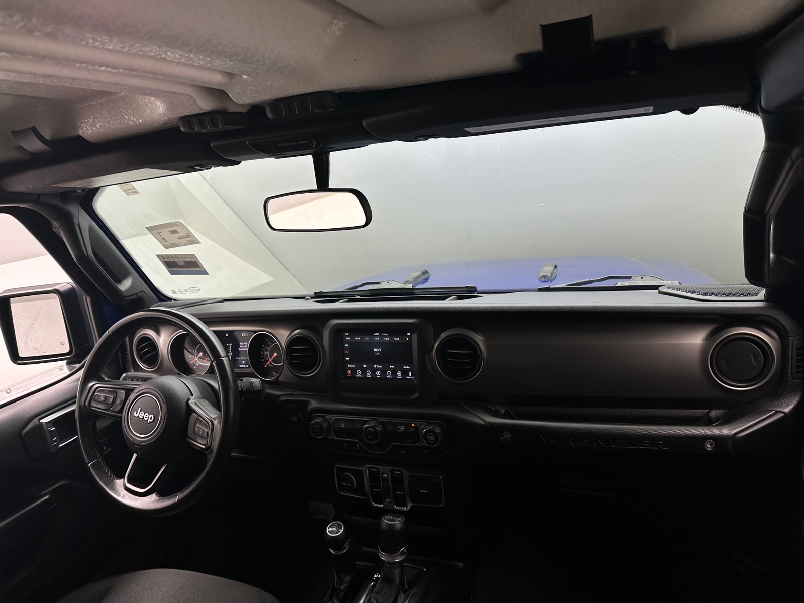 Thumbnail: 2019 Jeep Wrangler - 3