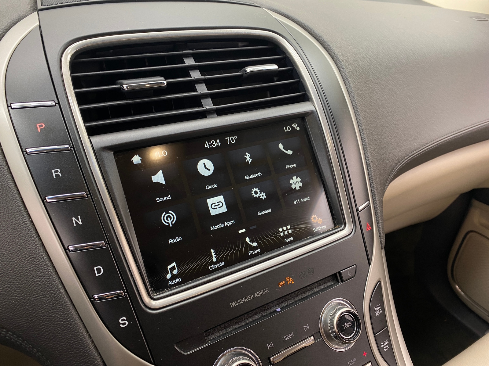 Thumbnail: 2018 Lincoln MKX - 3