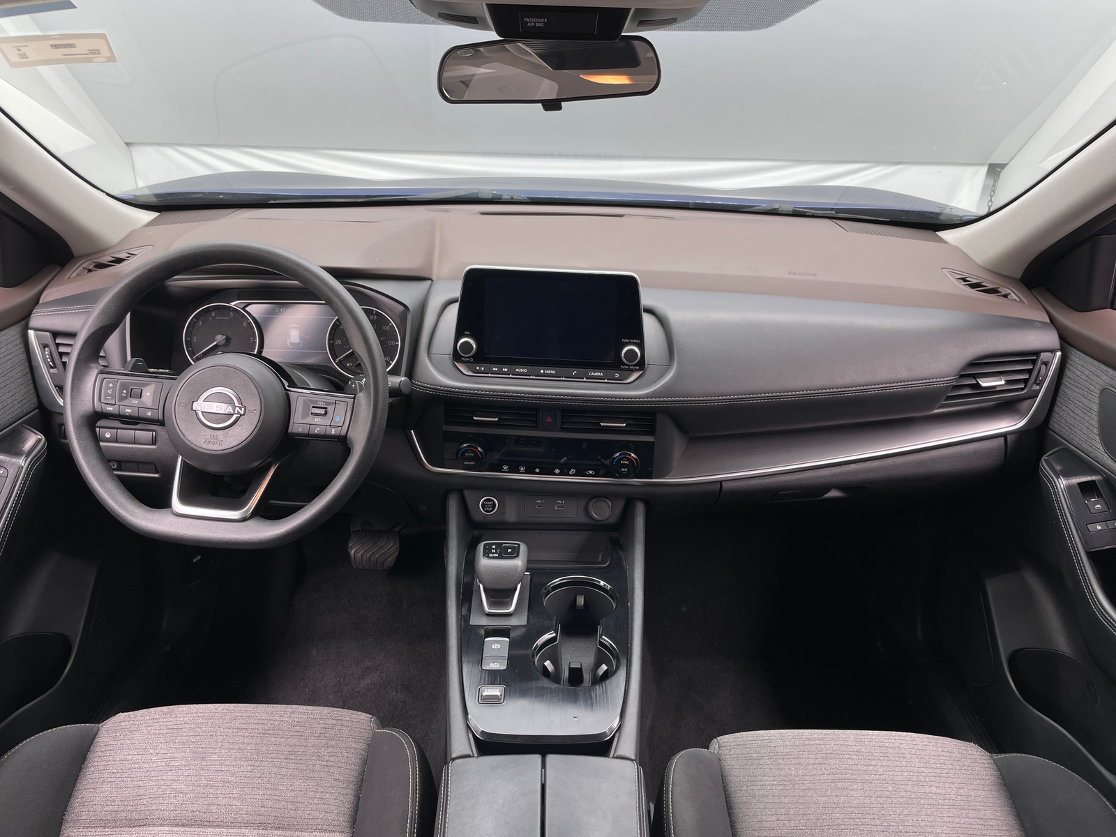 Thumbnail: 2023 Nissan Rogue - 3