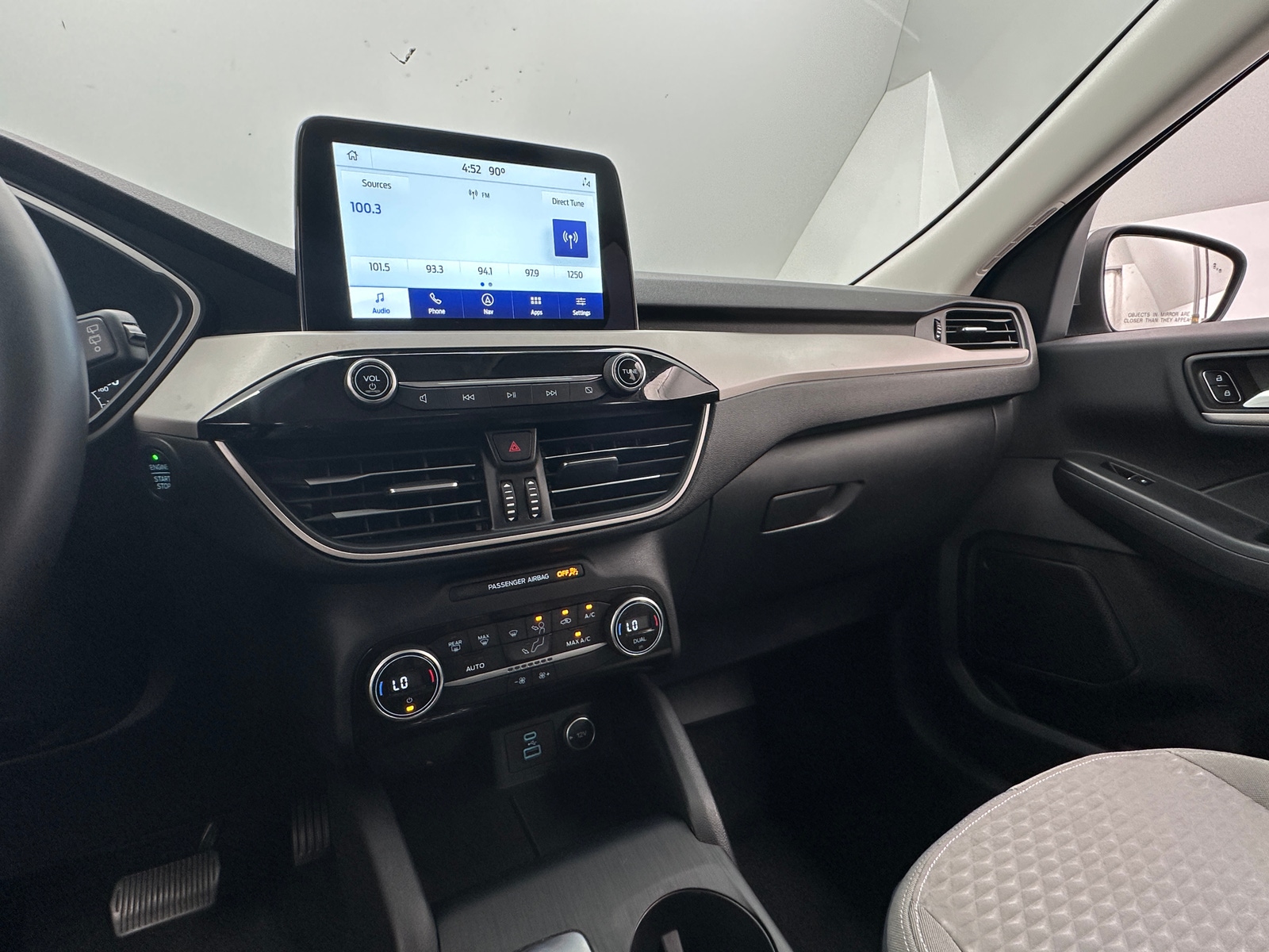Thumbnail: 2021 Ford Escape - 4