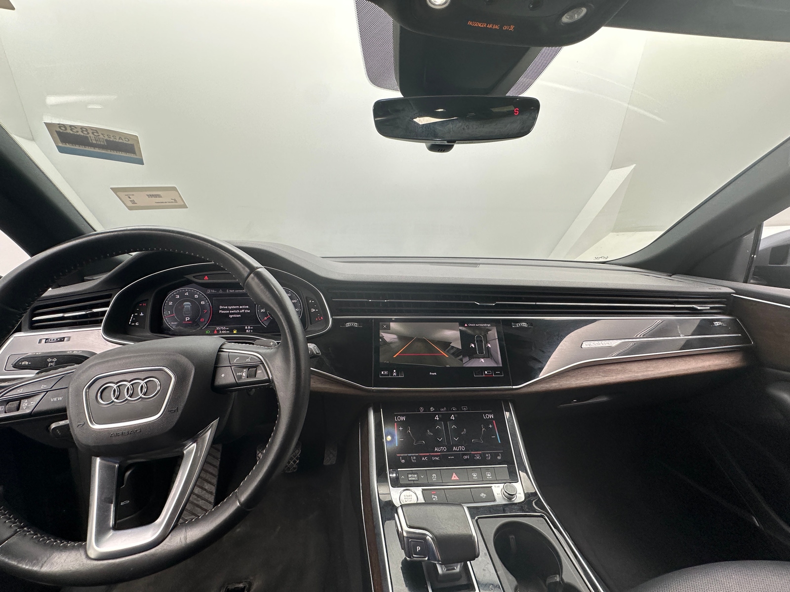 Thumbnail: 2020 Audi Q8 - 2