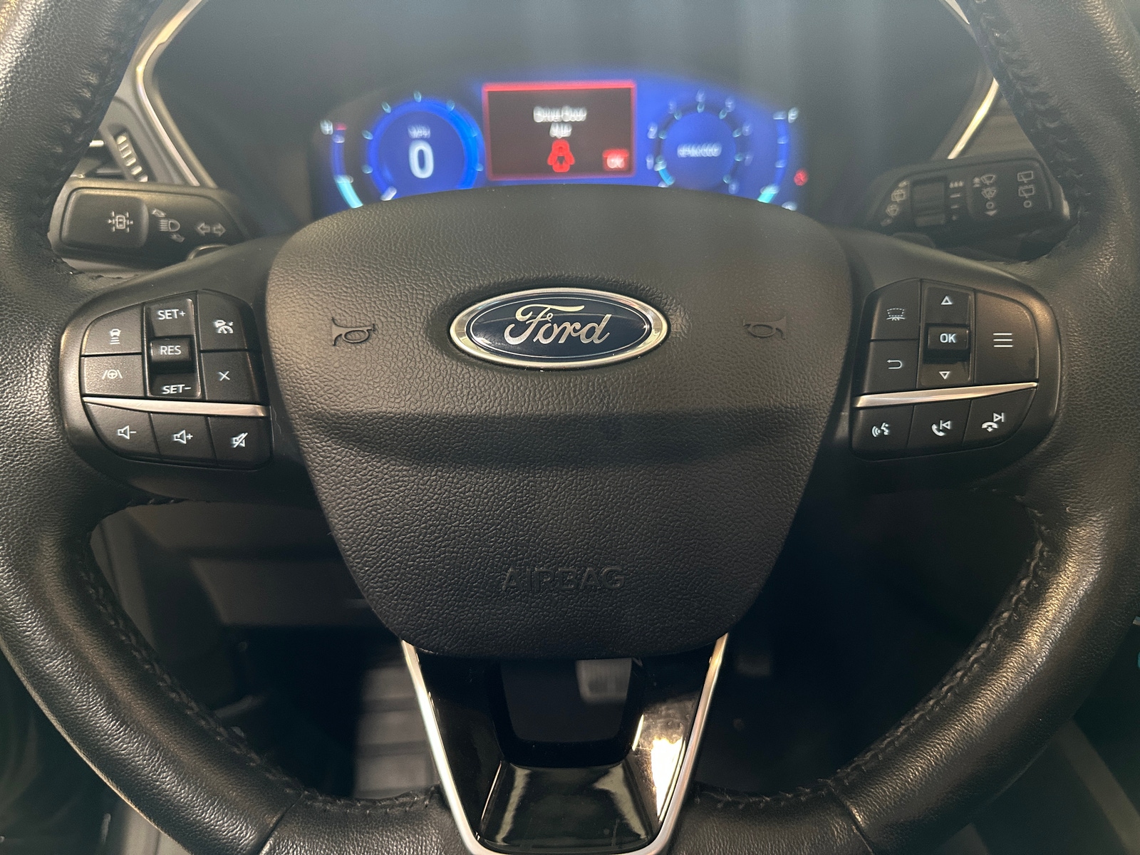 Thumbnail: 2020 Ford Escape - 4