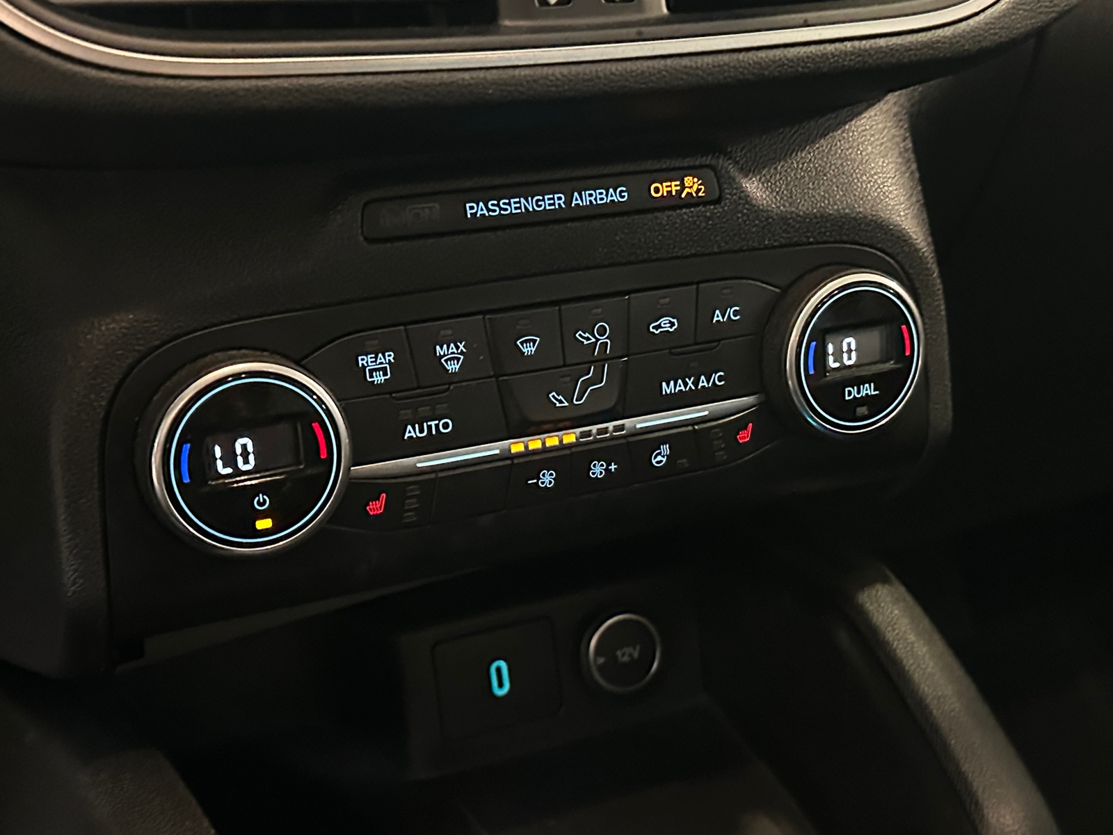Thumbnail: 2020 Ford Escape - 3