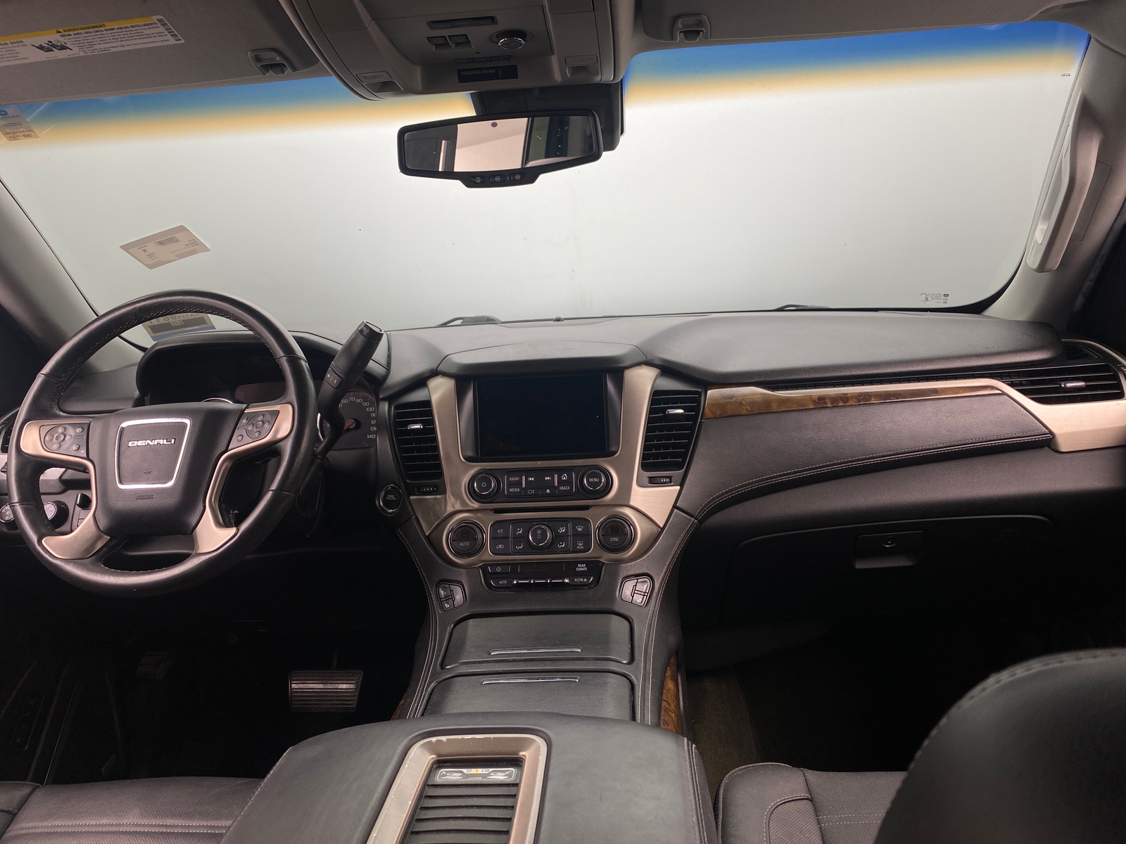 Thumbnail: 2016 GMC Yukon XL - 2