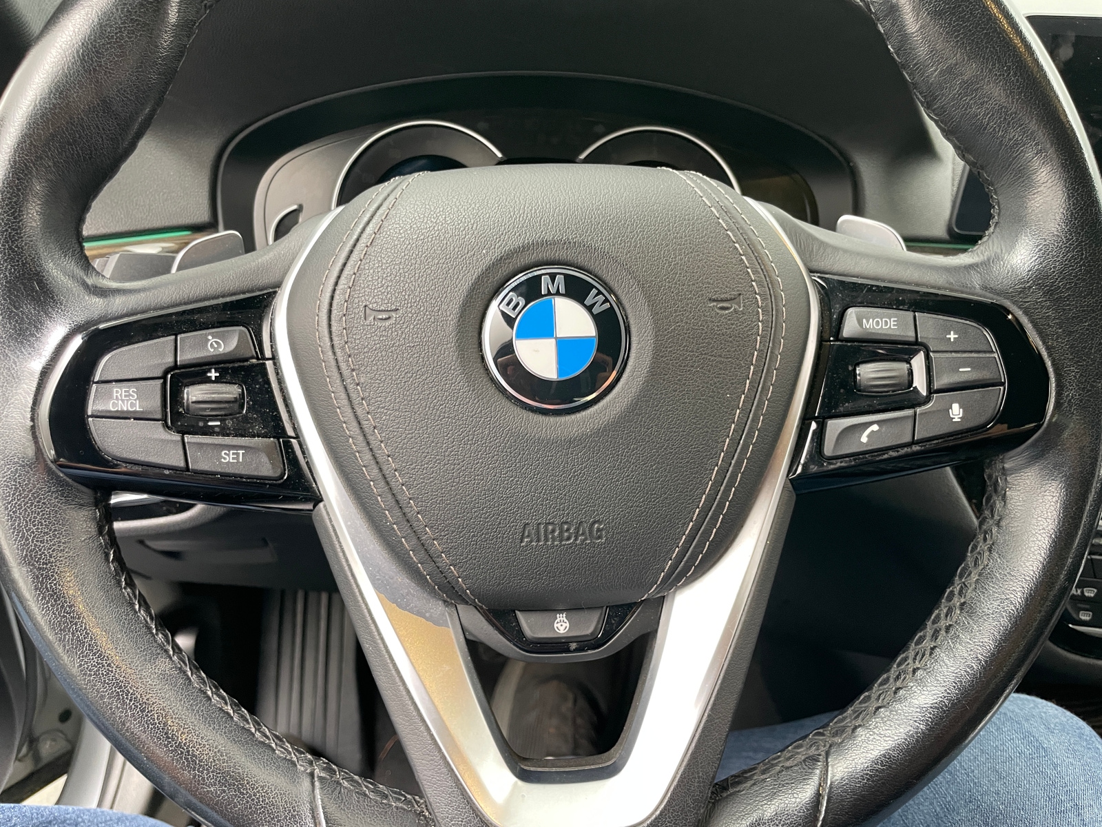 Thumbnail: 2018 BMW 5 Series - 4