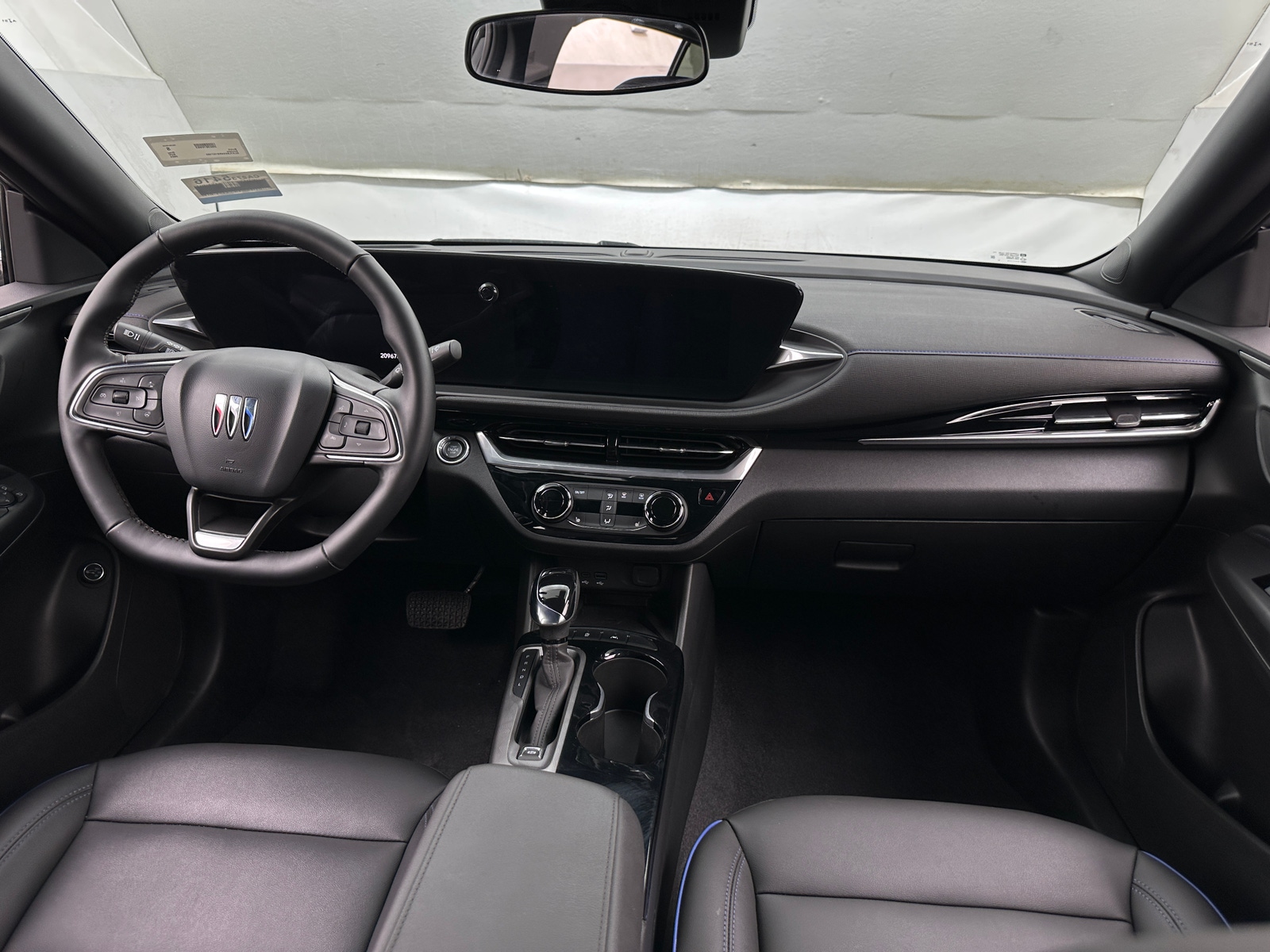 Thumbnail: 2024 Buick Envista - 3