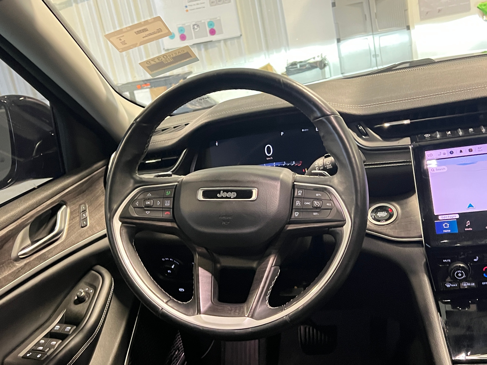Thumbnail: 2021 Jeep Grand Cherokee L - 5