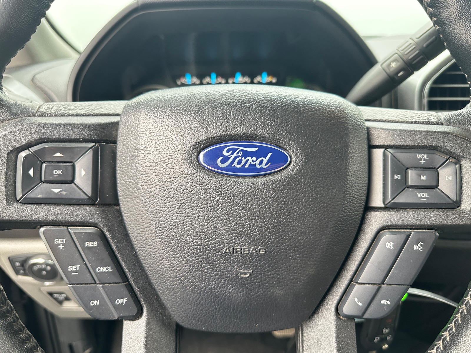 Thumbnail: 2018 Ford Econoline - 5
