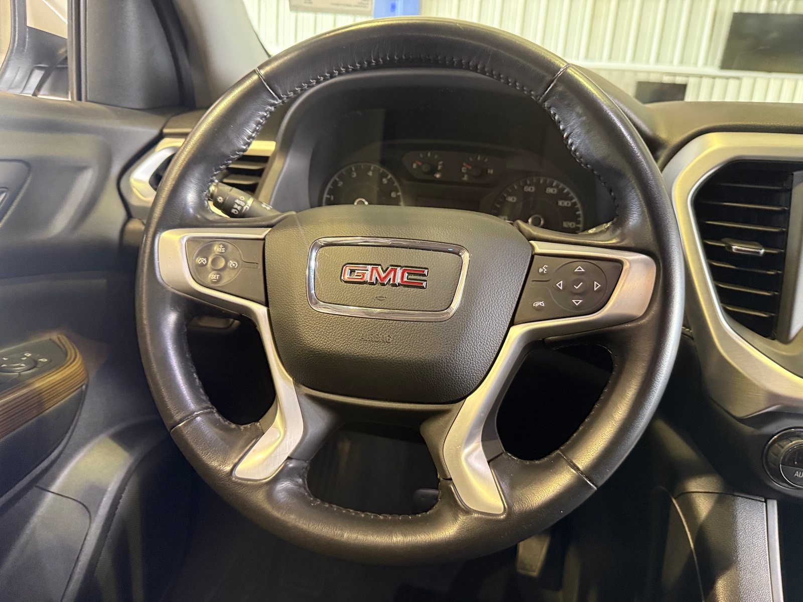 Thumbnail: 2019 GMC Acadia - 5