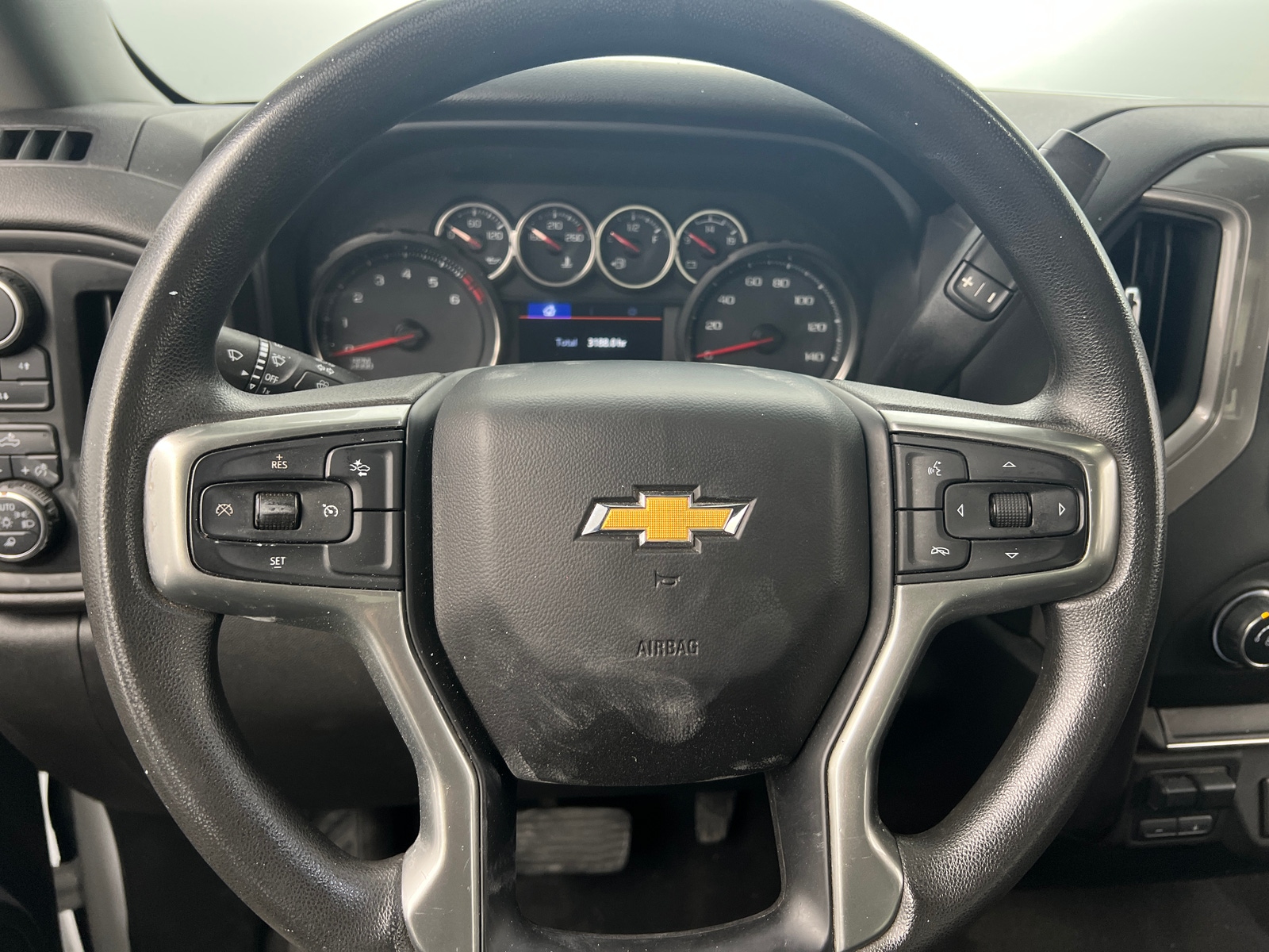 Thumbnail: 2023 Chevrolet Silverado 2500 - 5