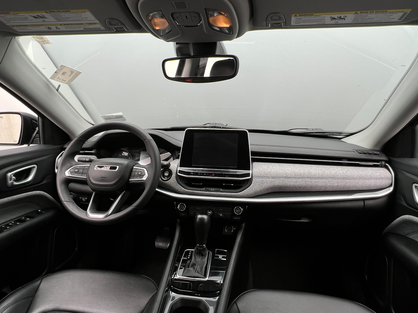 Thumbnail: 2022 Jeep Compass - 3