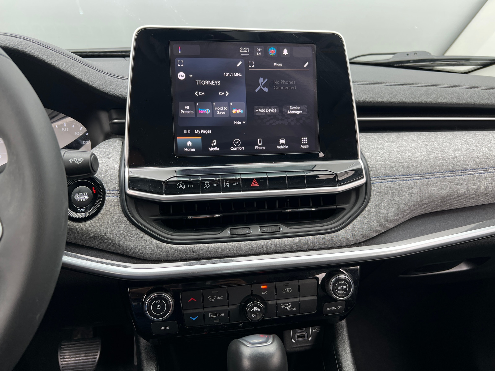 Thumbnail: 2022 Jeep Compass - 4