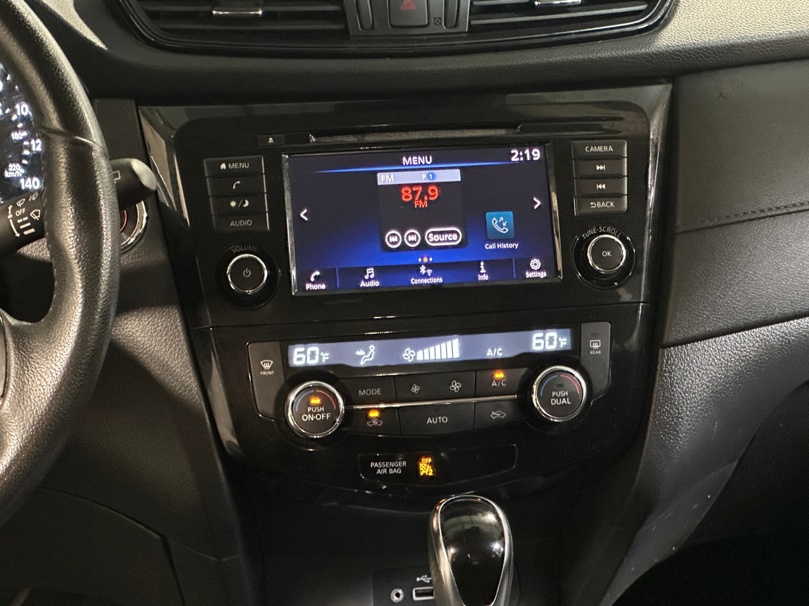 Thumbnail: 2019 Nissan Rogue - 4
