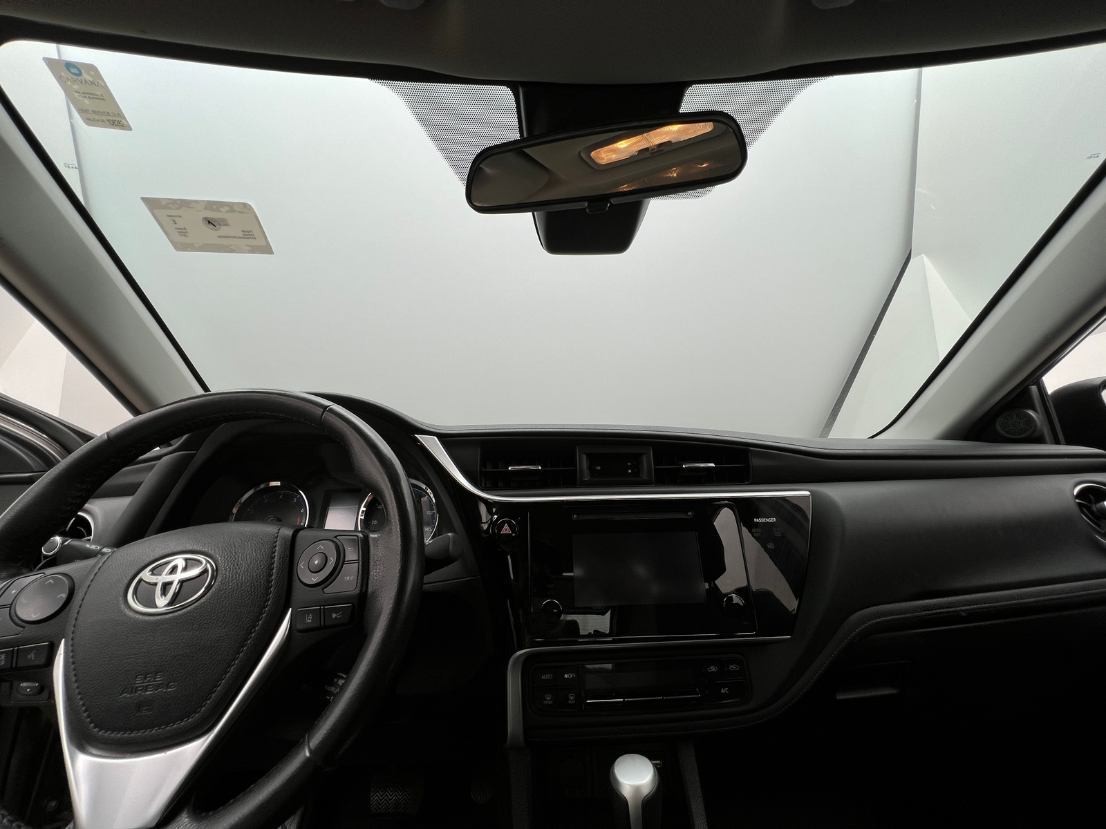 Thumbnail: 2017 Toyota Corolla - 2
