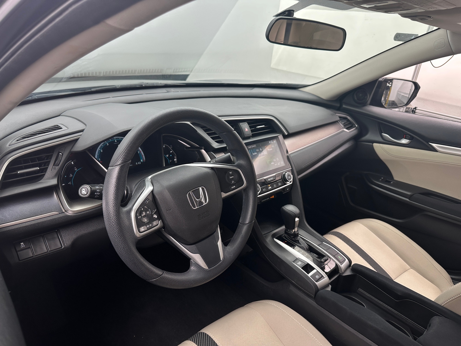 Thumbnail: 2017 Honda Civic - 3