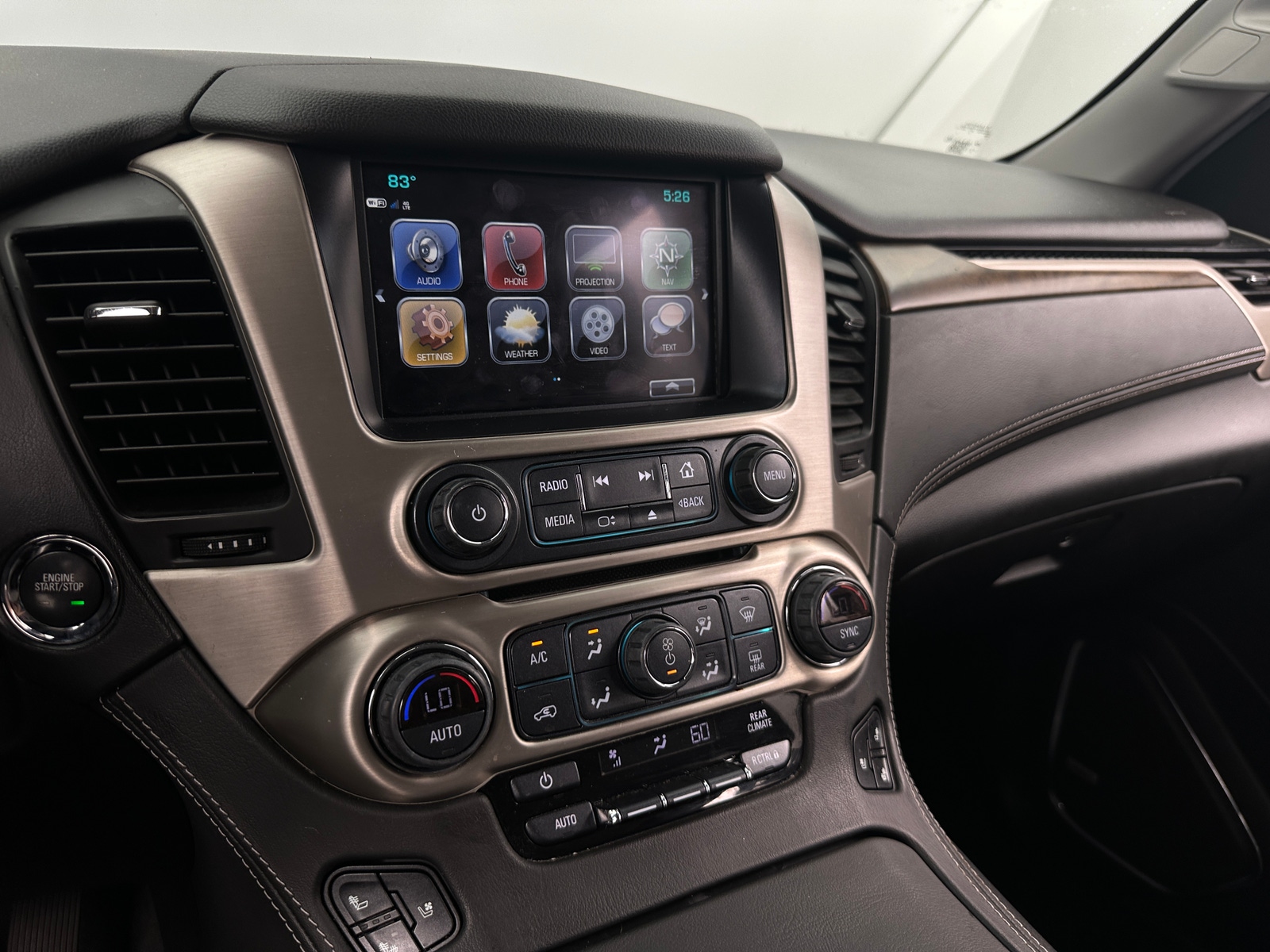 Thumbnail: 2019 GMC Yukon - 3