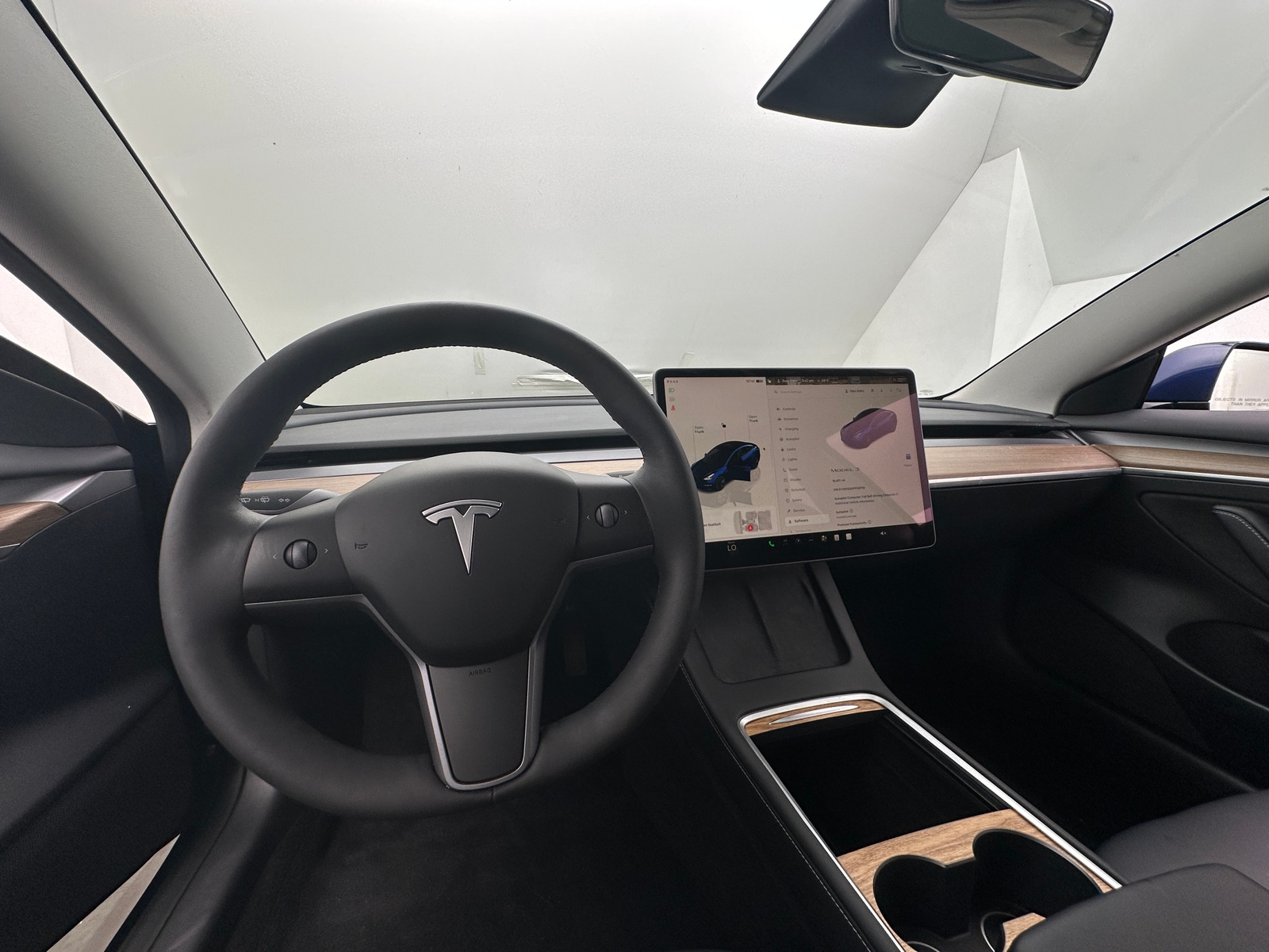 Thumbnail: 2023 Tesla Model 3 - 2