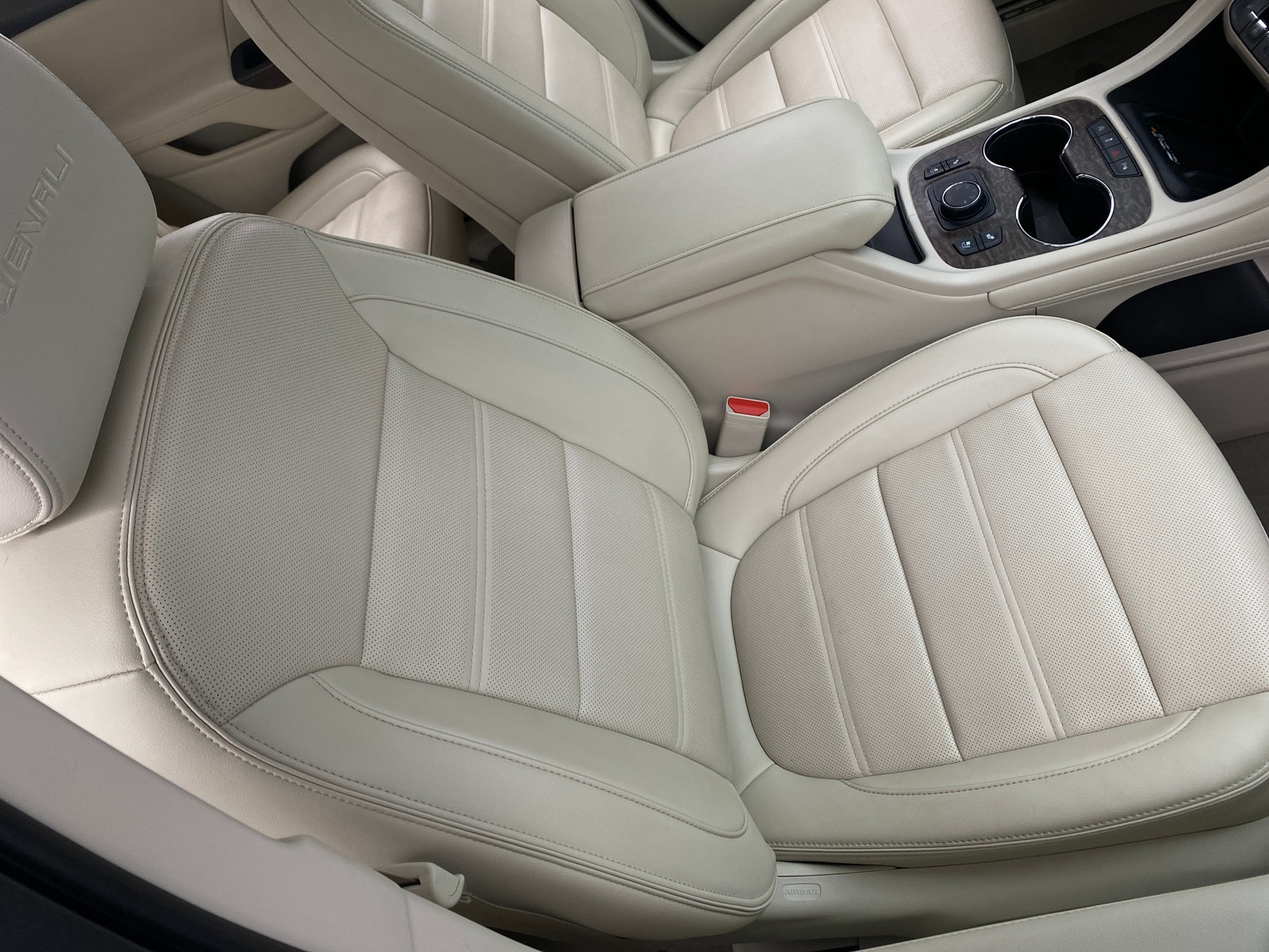 Thumbnail: 2023 GMC Acadia - 2