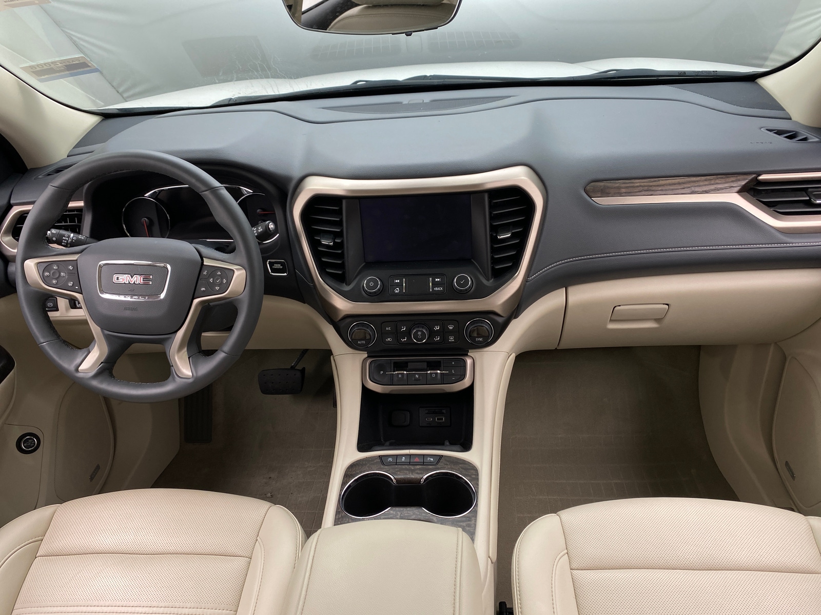 Thumbnail: 2023 GMC Acadia - 3