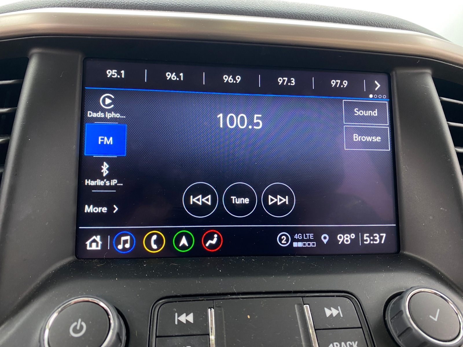 Thumbnail: 2023 GMC Acadia - 4