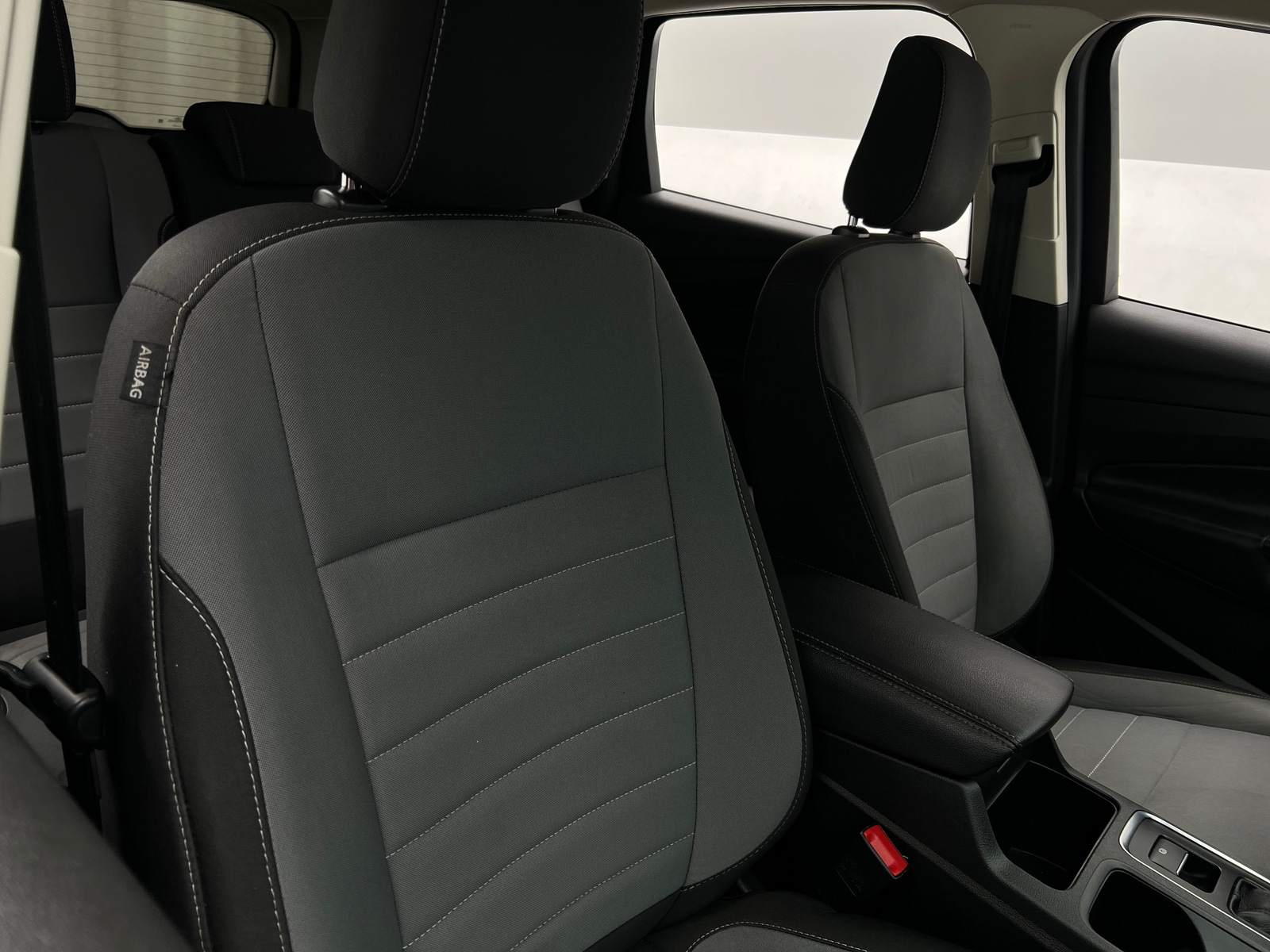 Thumbnail: 2019 Ford Escape - 2